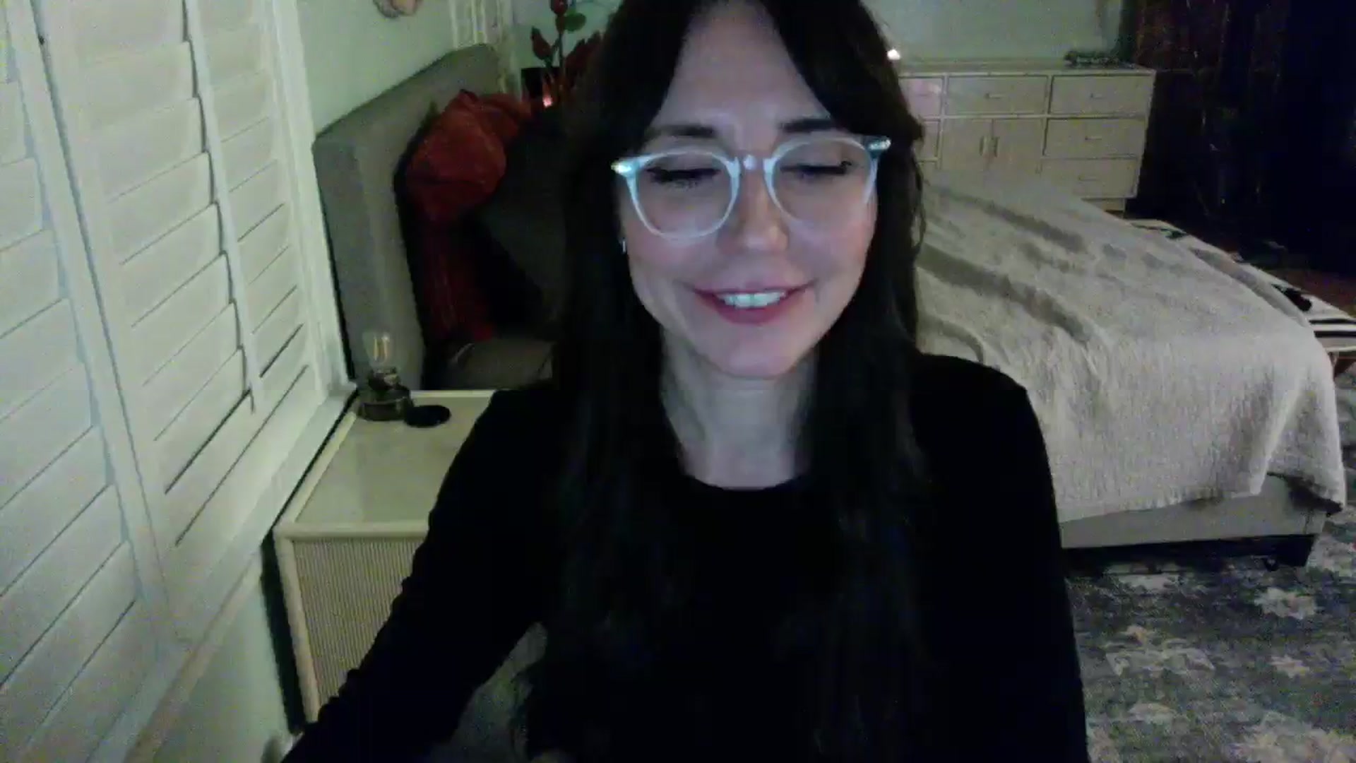 Gallery image thumbnail from P0SIE's myfreecams stream on, 03/07/2025, 11:16 image 1 of 20