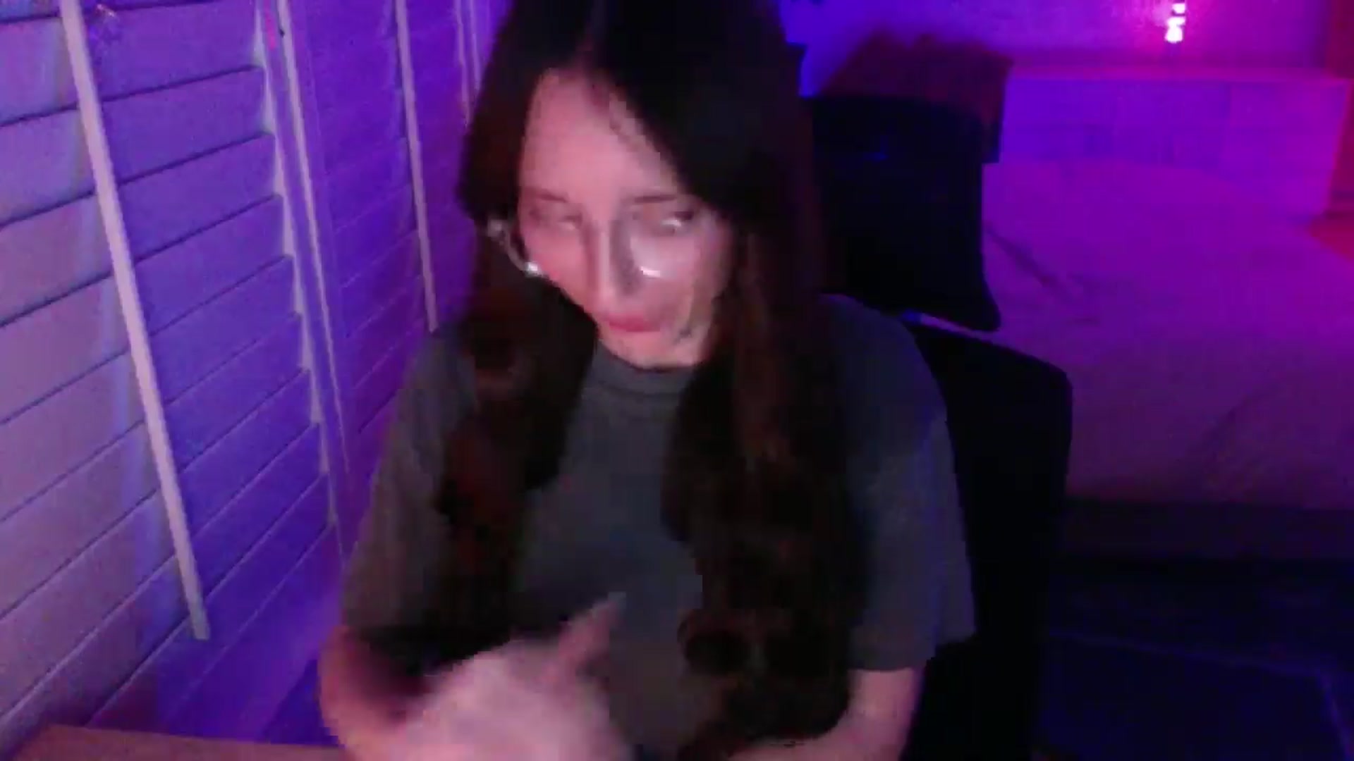 Gallery image thumbnail from P0SIE's myfreecams stream on, 04/13/2025, 03:10 image 9 of 20