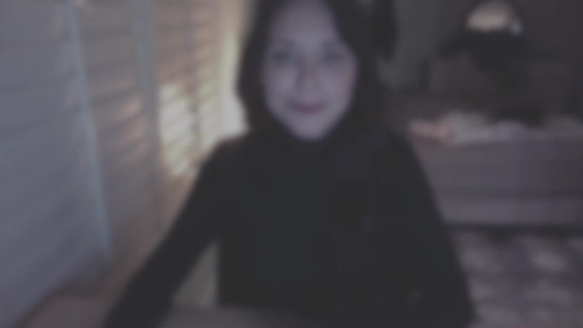 Gallery image thumbnail from P0SIE's myfreecams stream on, 12/25/2025, 09:12 image 8 of 20
