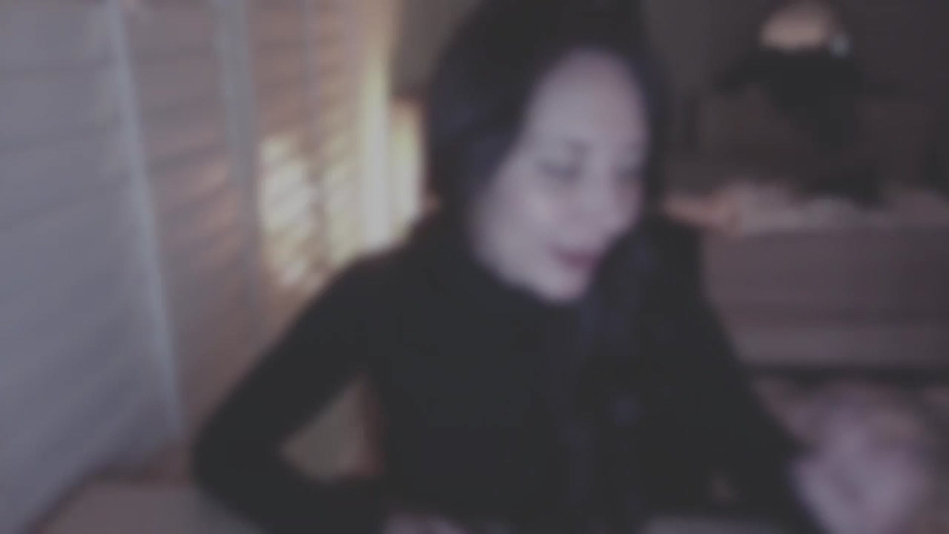 Gallery image thumbnail from P0SIE's myfreecams stream on, 12/25/2025, 09:12 image 7 of 20