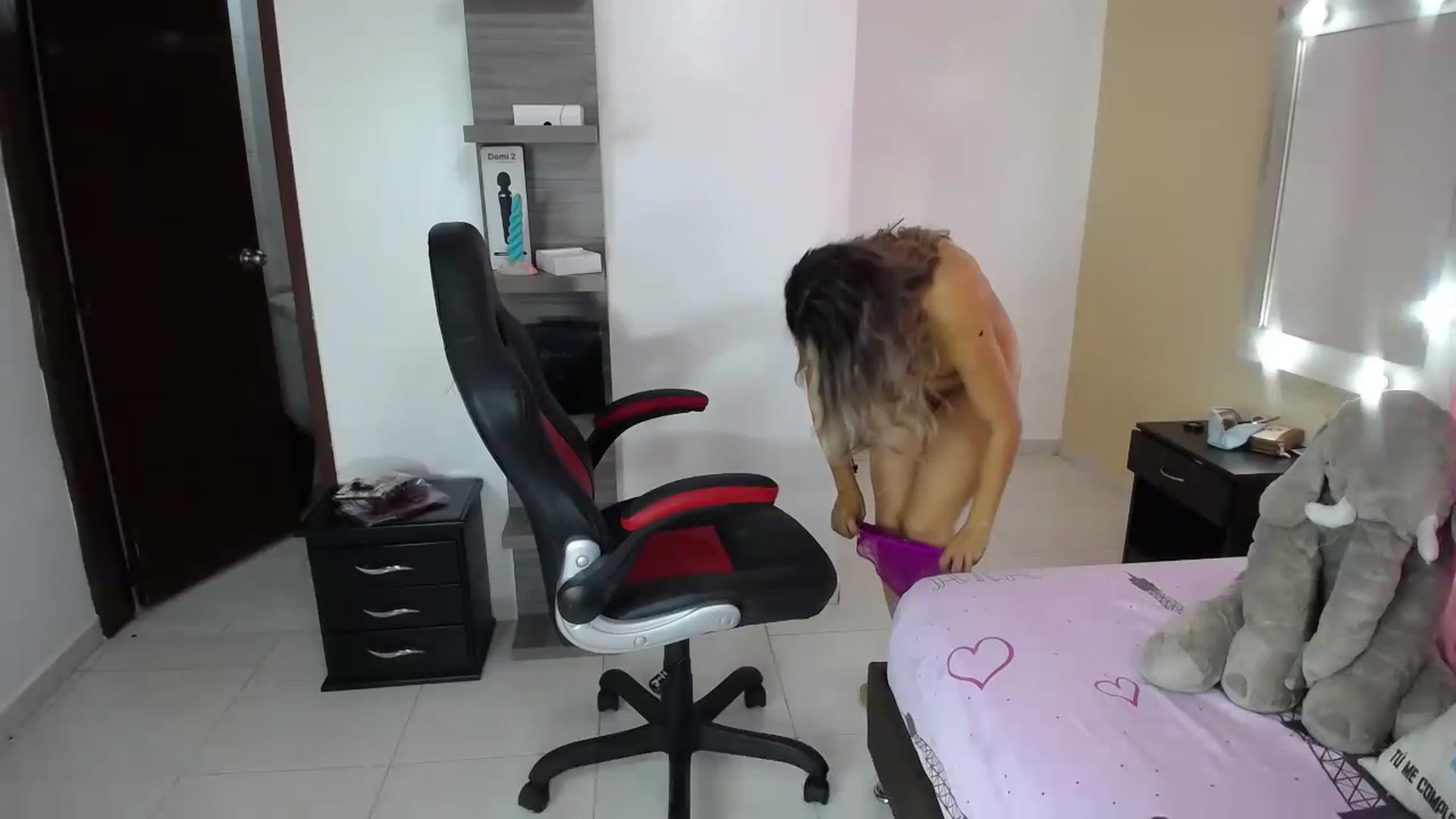 Gallery image thumbnail from PAULETTE_FAVE's myfreecams stream on, 11/28/2022, 14:51 image 9 of 20