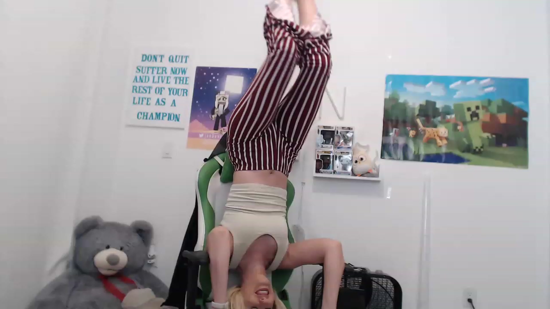 Gallery image thumbnail from PAWG_Champ's myfreecams stream on, 01/28/2023, 05:47 image 12 of 20