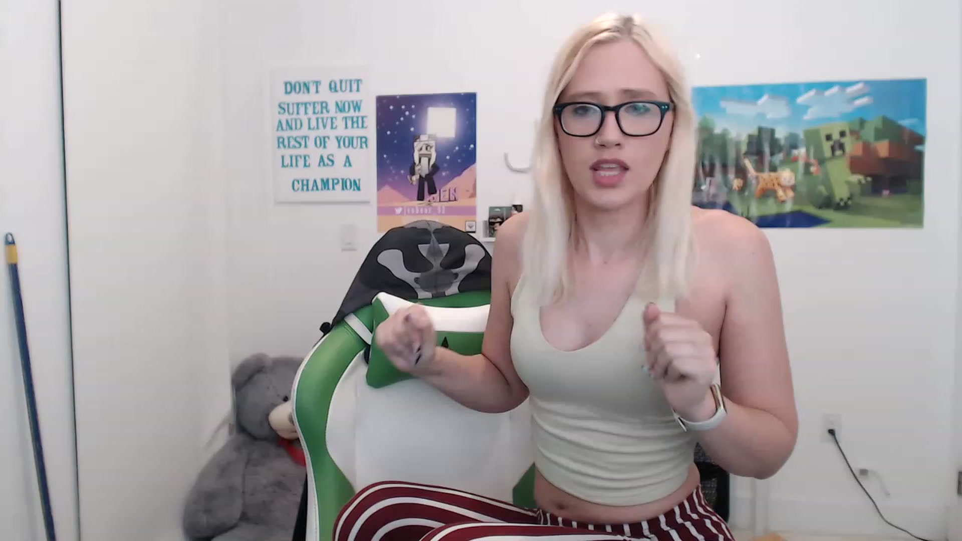 Gallery image thumbnail from PAWG_Champ's myfreecams stream on, 01/28/2023, 05:47 image 4 of 20