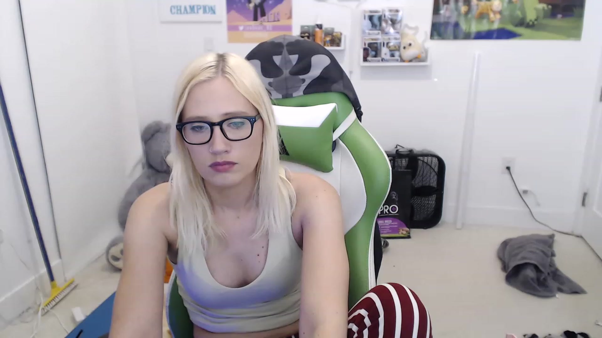 Gallery image thumbnail from PAWG_Champ's myfreecams stream on, 01/28/2023, 05:47 image 17 of 20