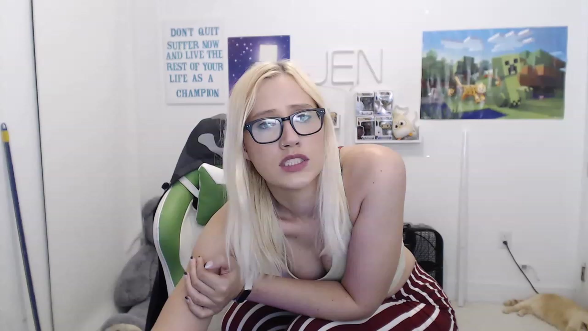 Gallery image thumbnail from PAWG_Champ's myfreecams stream on, 01/28/2023, 05:47 image 6 of 20