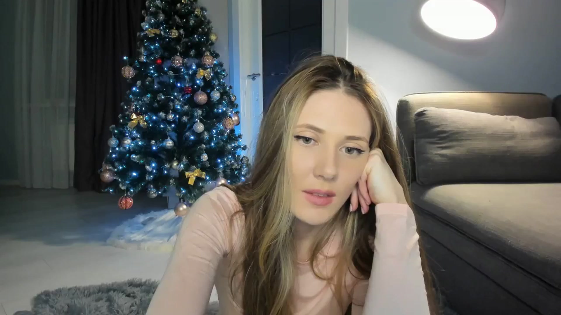 Gallery image thumbnail from PIXELS_'s myfreecams stream on, 01/01/2025, 02:13 image 13 of 20