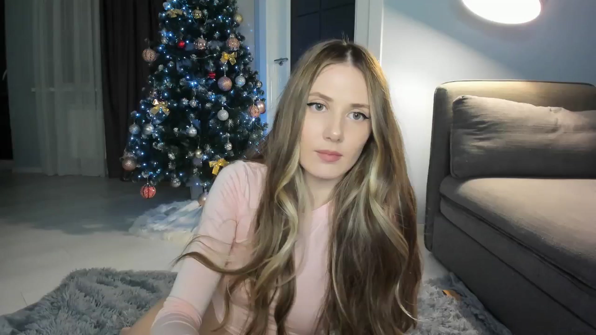 Gallery image thumbnail from PIXELS_'s myfreecams stream on, 01/01/2025, 02:13 image 2 of 20
