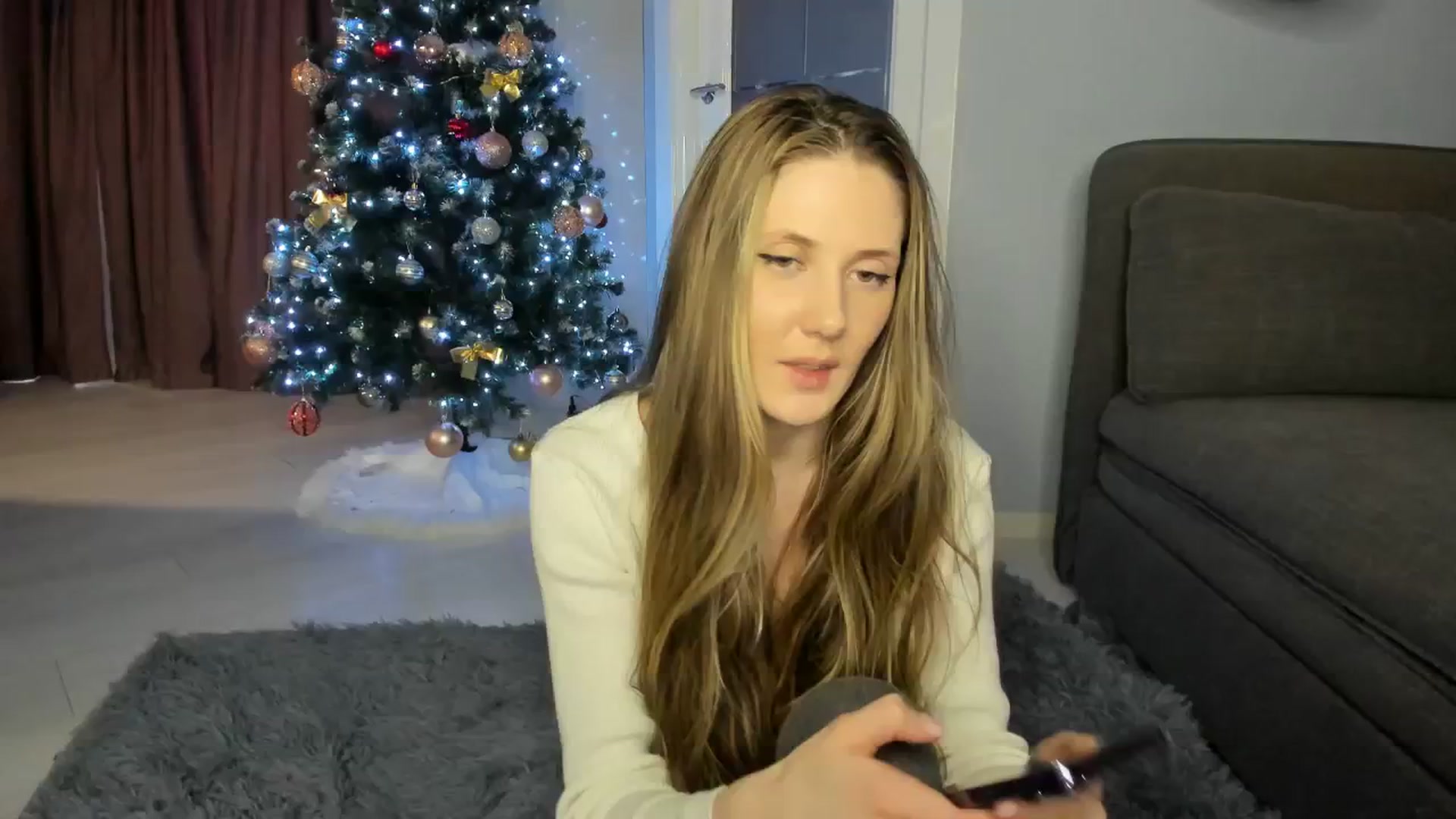Gallery image thumbnail from PIXELS_'s myfreecams stream on, 01/04/2025, 09:47 image 14 of 20