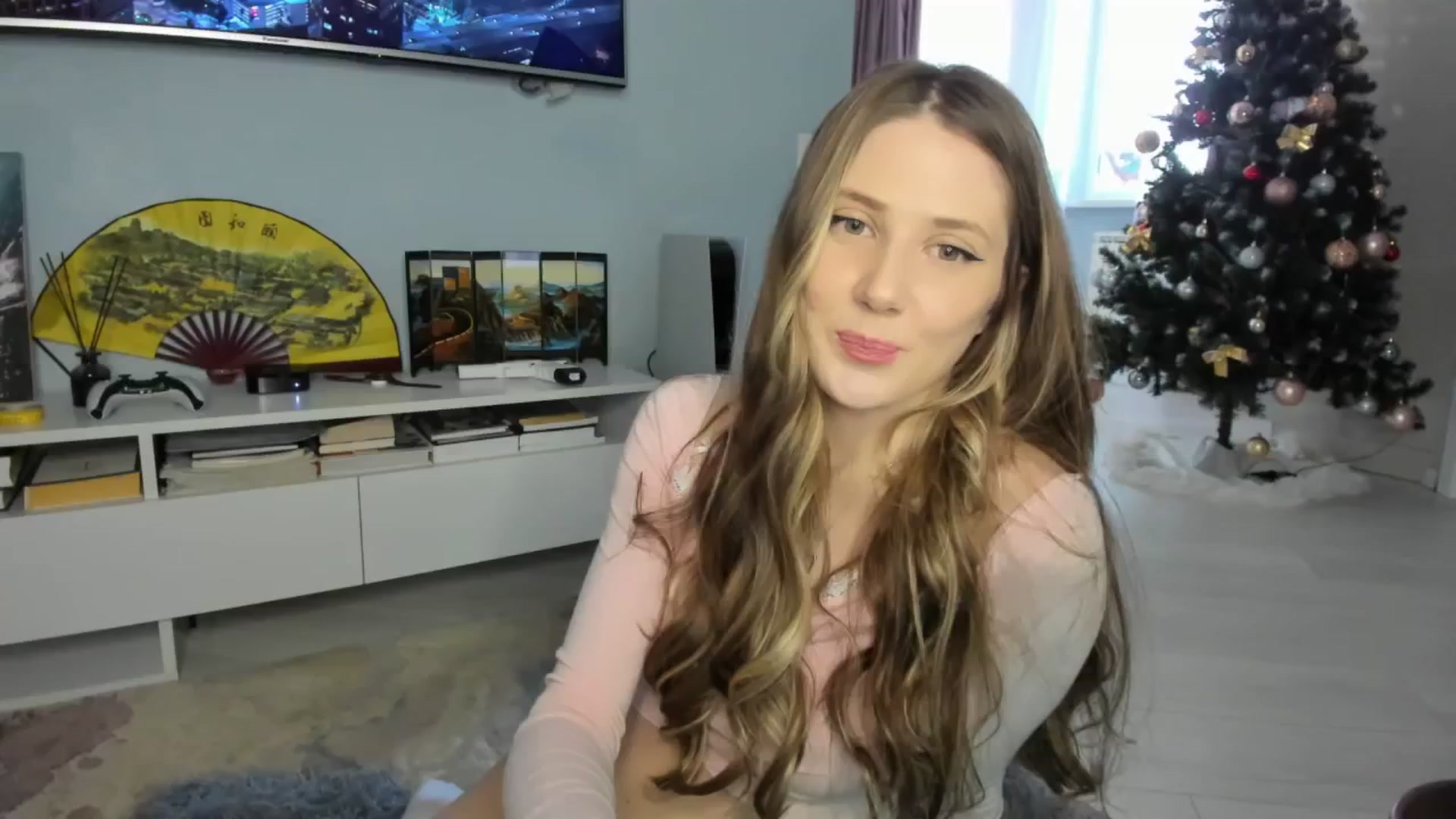 Gallery image thumbnail from PIXELS_'s myfreecams stream on, 02/23/2025, 09:27 image 8 of 20