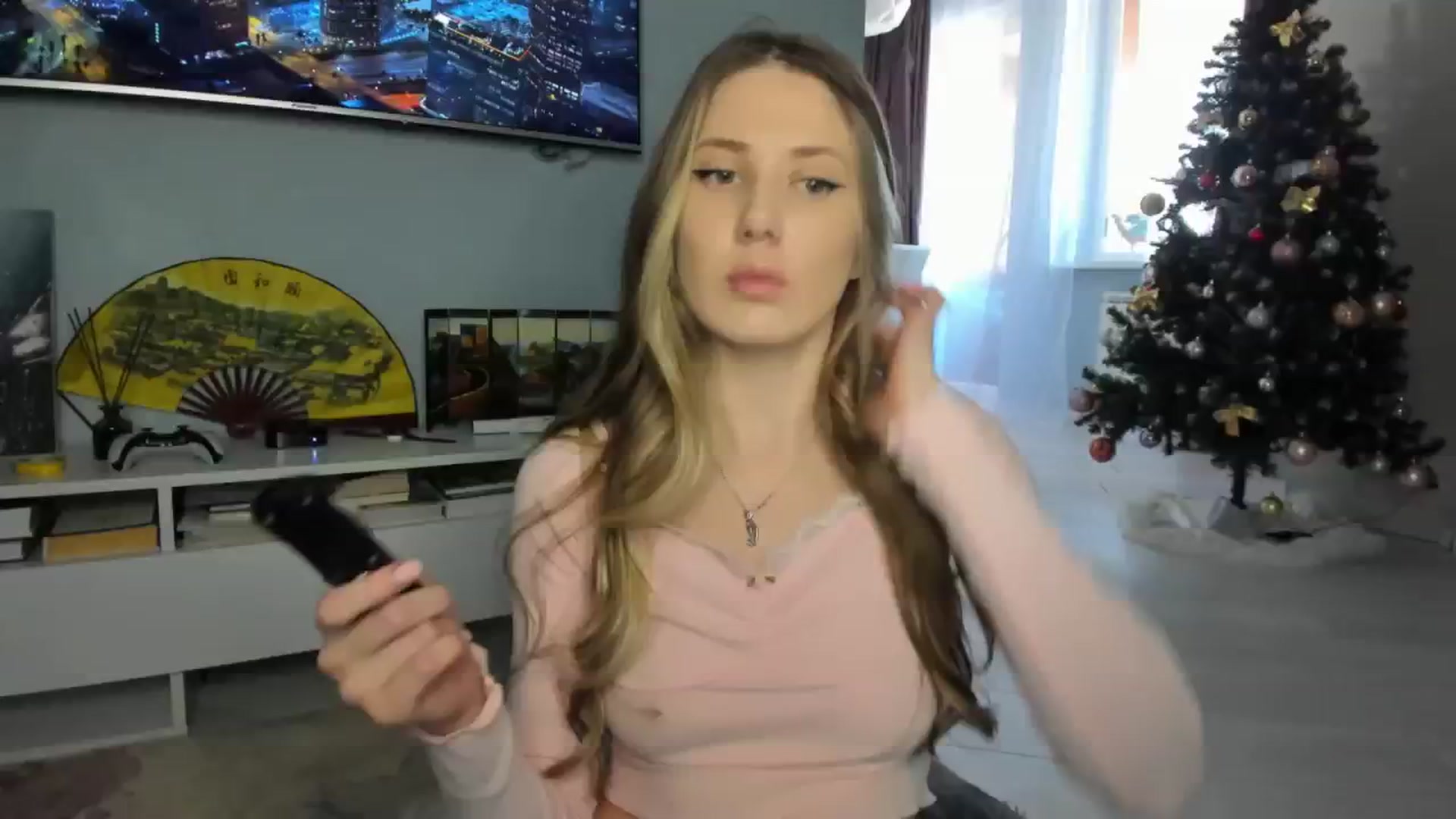 Gallery image thumbnail from PIXELS_'s myfreecams stream on, 02/23/2025, 09:27 image 12 of 20