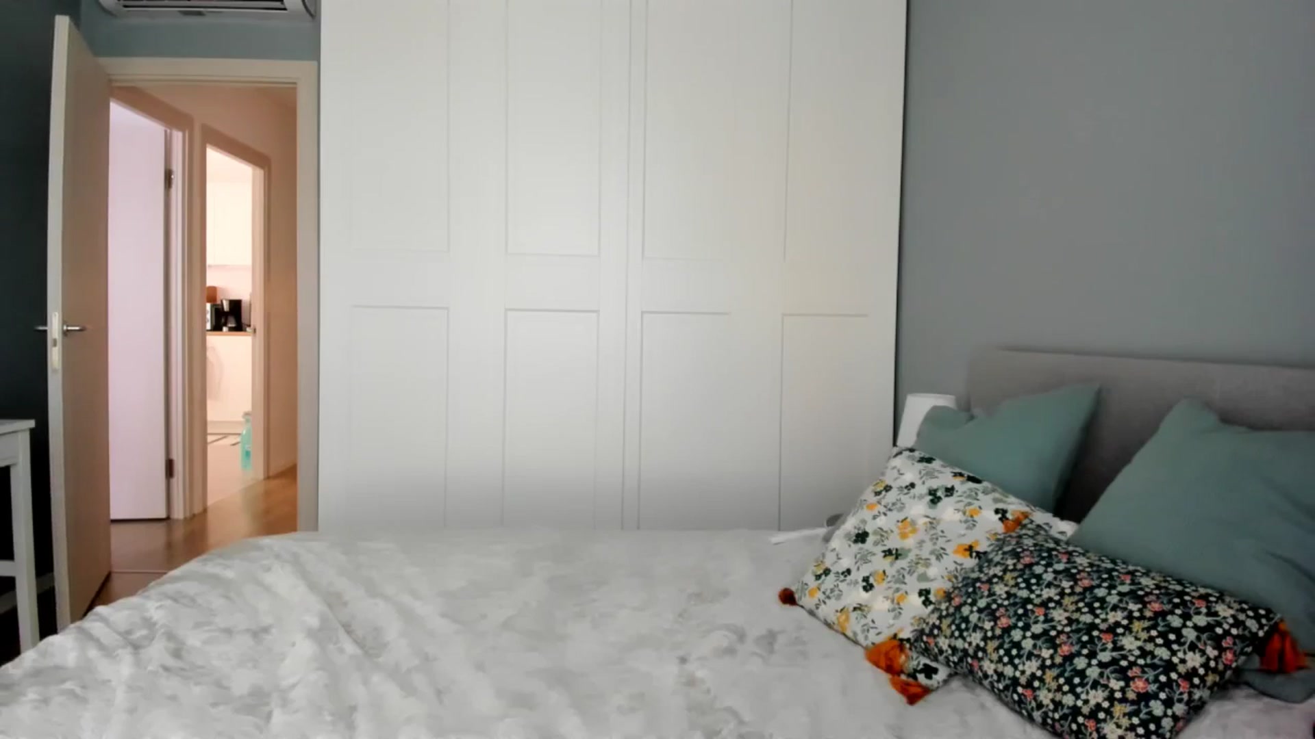 Gallery image thumbnail from PIXELS_'s myfreecams stream on, 06/07/2025, 07:17 image 17 of 20