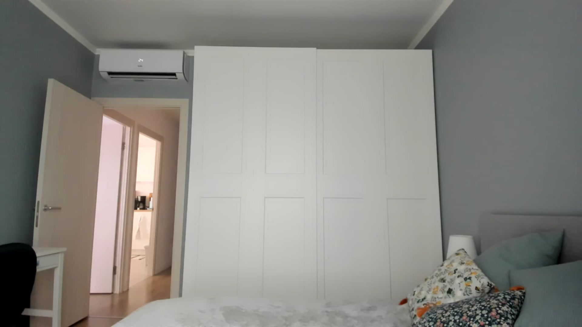Gallery image thumbnail from PIXELS_'s myfreecams stream on, 06/08/2025, 06:31 image 18 of 20