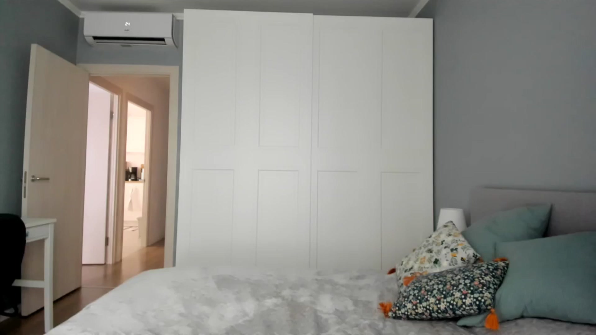 Gallery image thumbnail from PIXELS_'s myfreecams stream on, 06/08/2025, 06:31 image 4 of 20