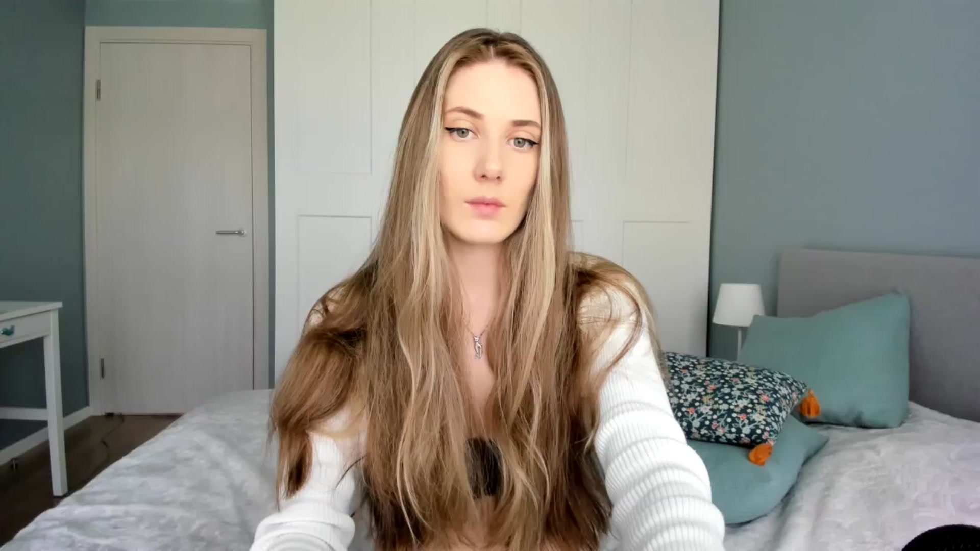 Gallery image thumbnail from PIXELS_'s myfreecams stream on, 06/28/2025, 09:08 image 2 of 20