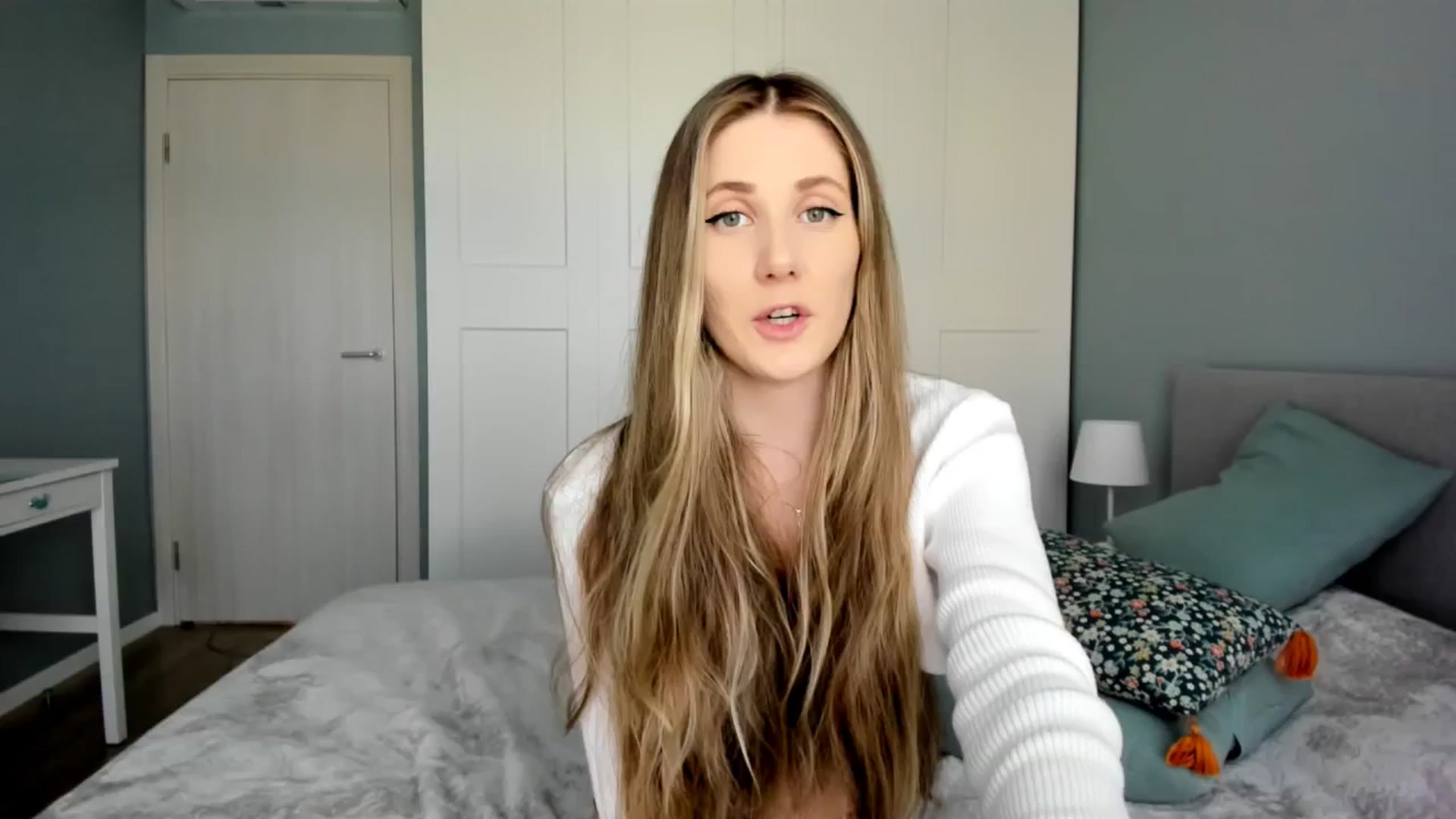 Gallery image thumbnail from PIXELS_'s myfreecams stream on, 07/03/2025, 07:37 image 7 of 20
