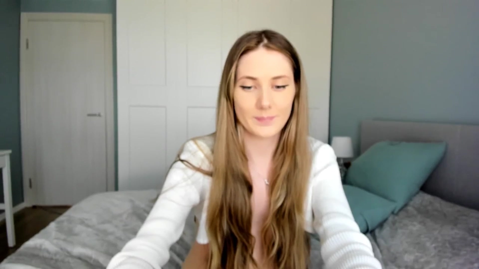 Gallery image thumbnail from PIXELS_'s myfreecams stream on, 07/05/2025, 09:29 image 20 of 20