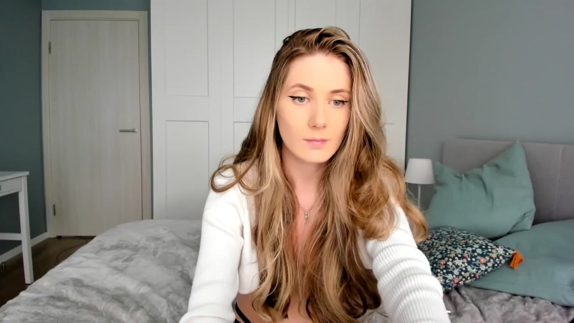 Gallery image thumbnail from PIXELS_'s myfreecams stream on, 07/06/2025, 09:11 image 7 of 20
