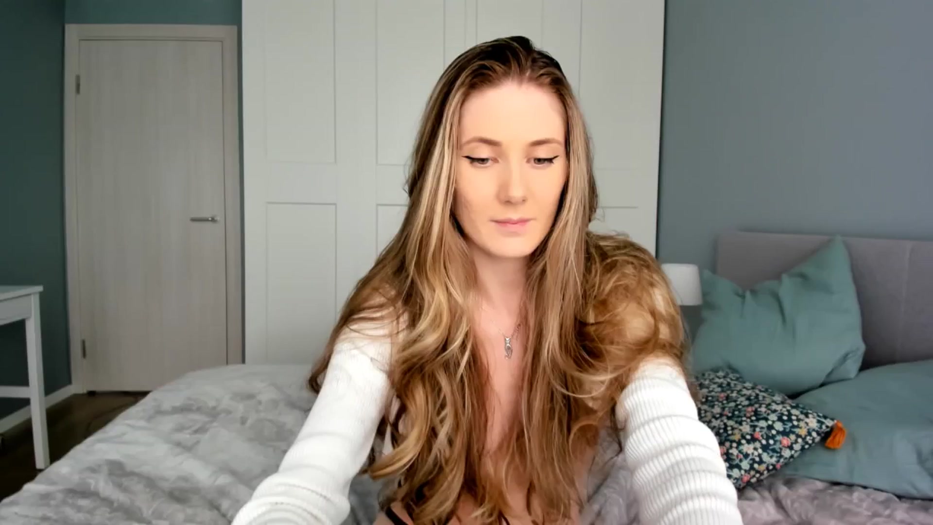 Gallery image thumbnail from PIXELS_'s myfreecams stream on, 07/06/2025, 09:11 image 20 of 20