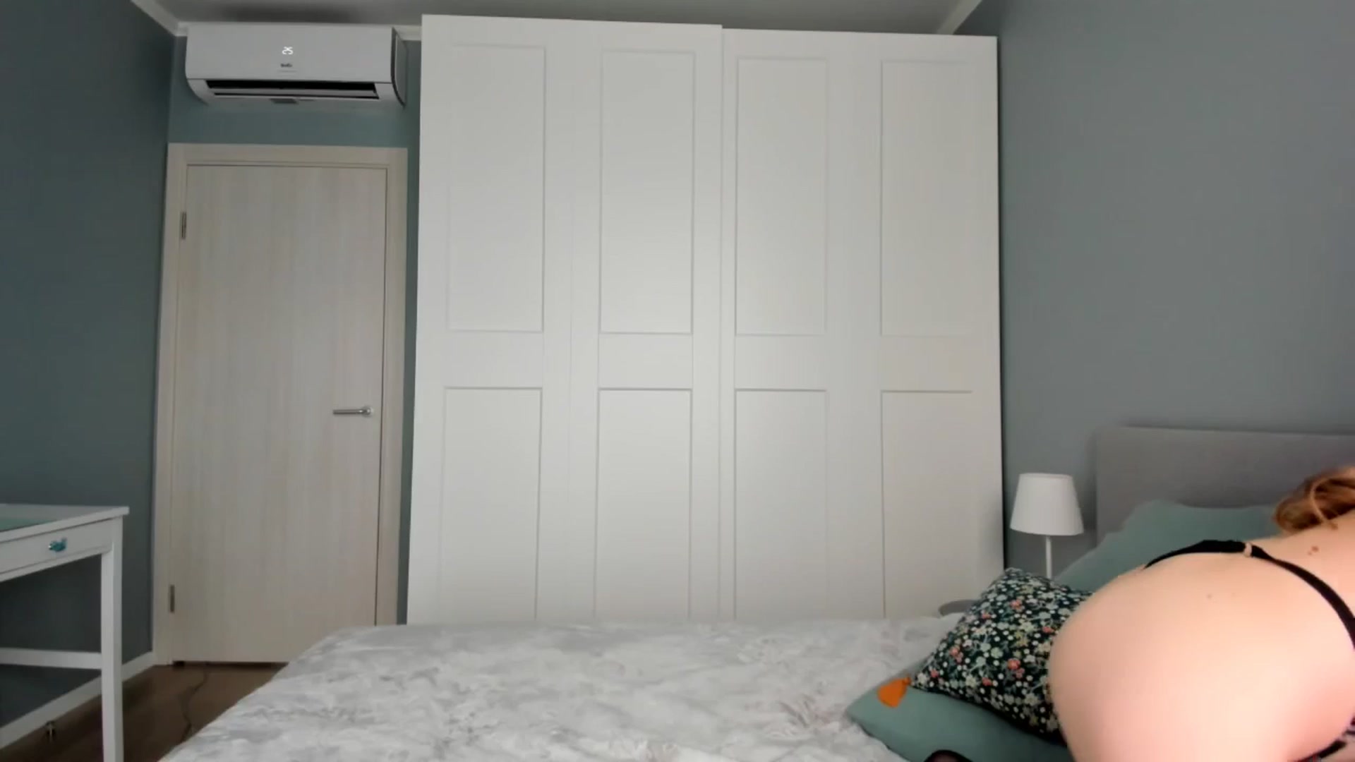 Gallery image thumbnail from PIXELS_'s myfreecams stream on, 07/20/2025, 07:35 image 6 of 20