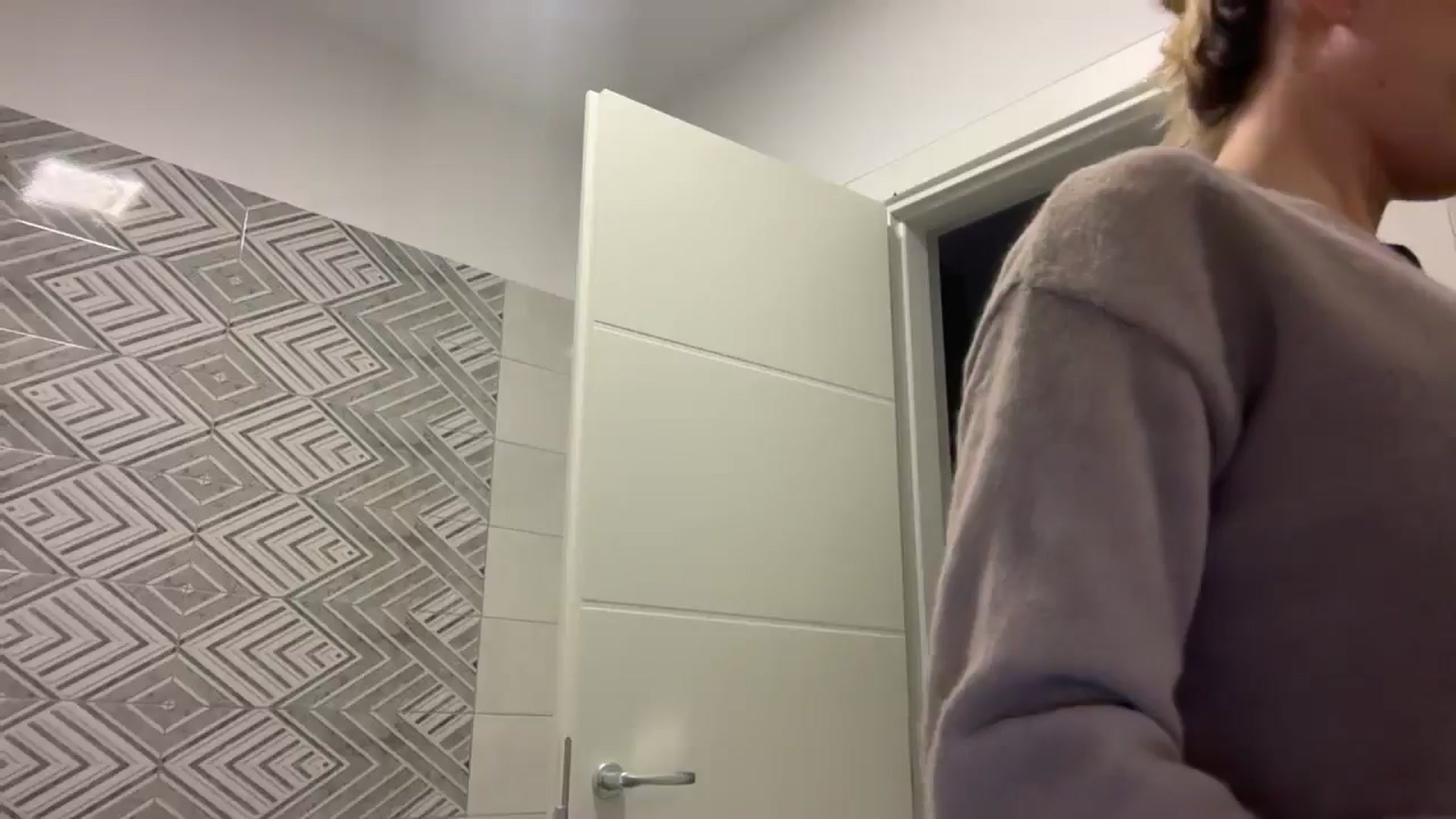 Gallery image thumbnail from PUJIE's myfreecams stream on, 12/04/2025, 11:12 image 19 of 20
