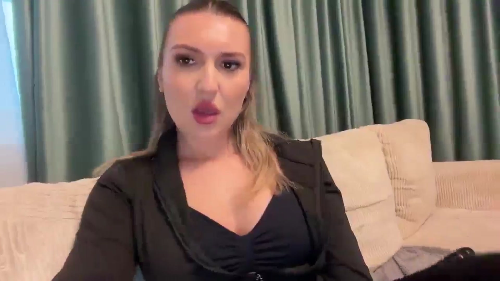 Gallery image thumbnail from PUJIE's myfreecams stream on, 01/12/2026, 14:41 image 3 of 20