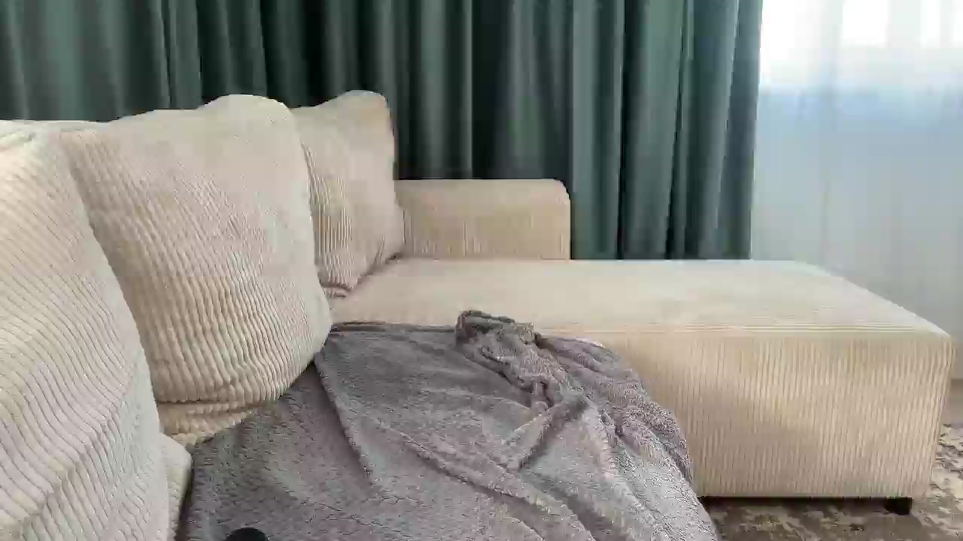 Gallery image thumbnail from PUJIE's myfreecams stream on, 01/18/2026, 12:09 image 2 of 20