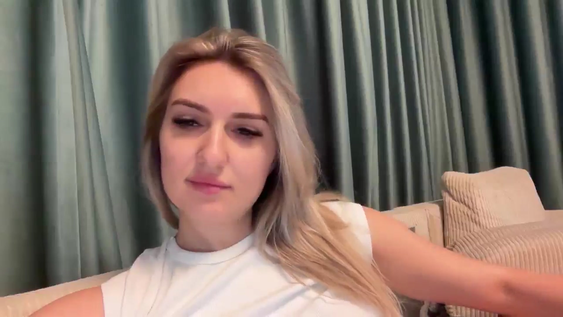 Gallery image thumbnail from PUJIE's myfreecams stream on, 02/18/2026, 08:30 image 18 of 20