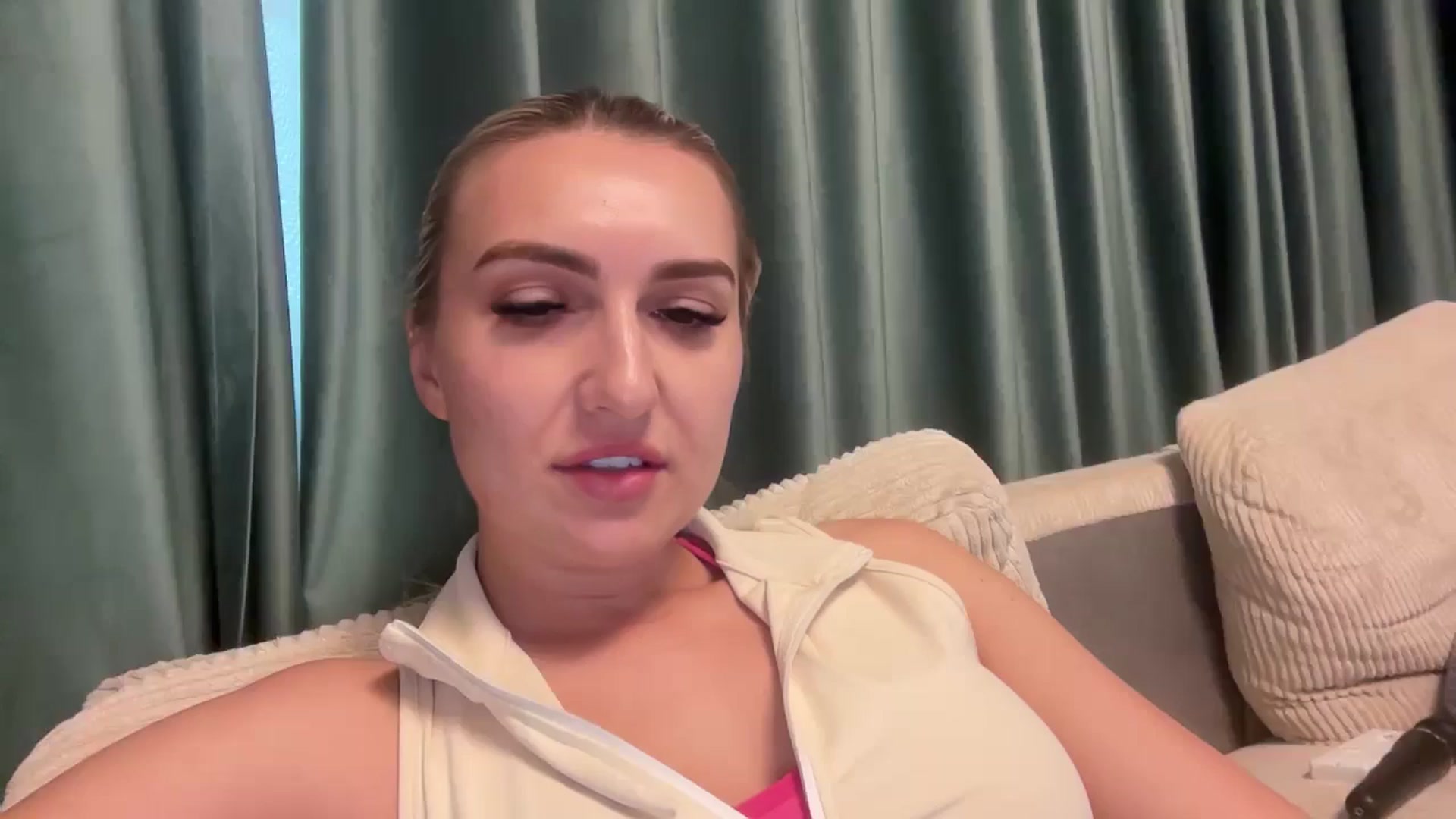 Gallery image thumbnail from PUJIE's myfreecams stream on, 04/01/2026, 15:03 image 1 of 20
