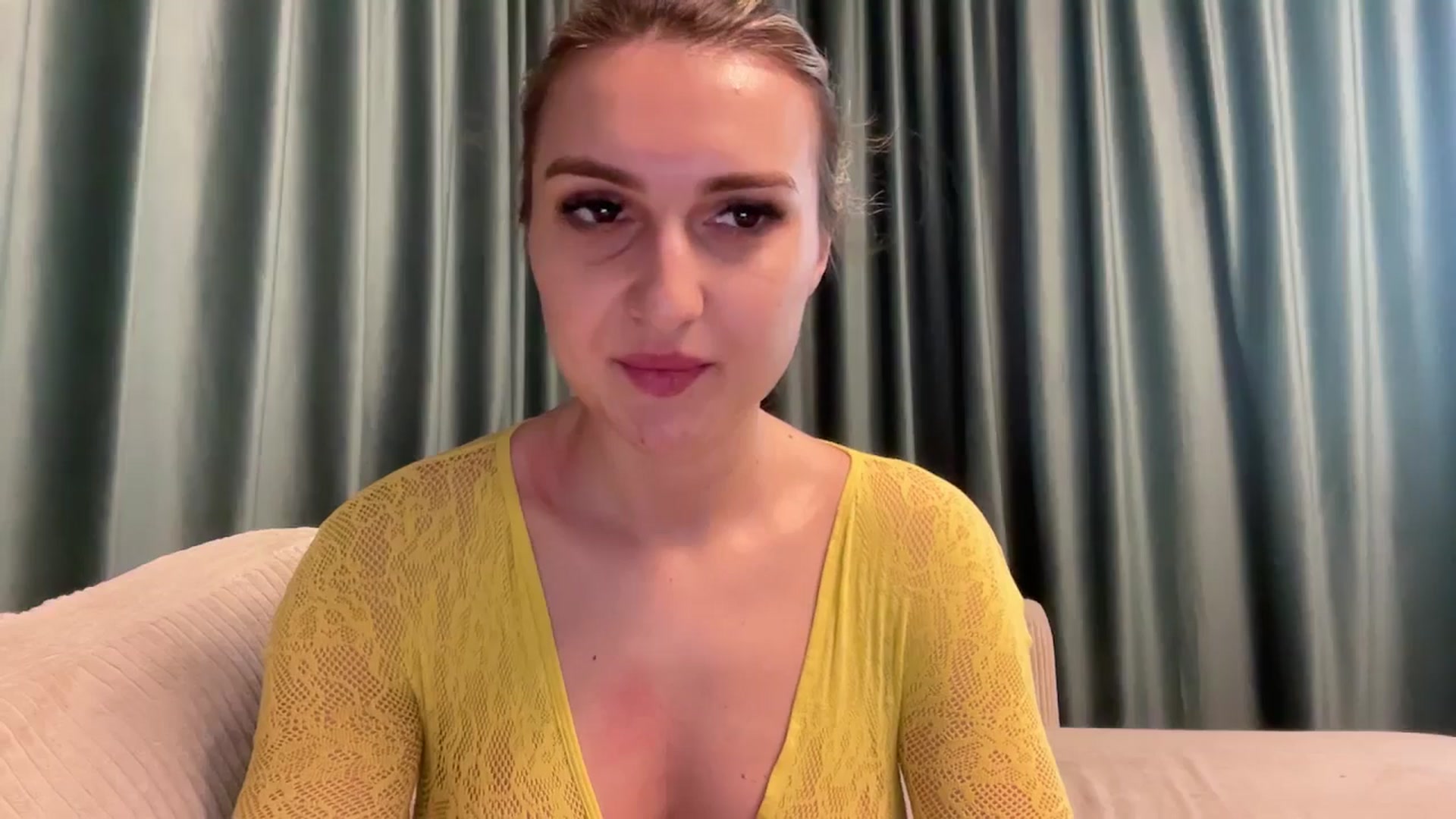 Gallery image thumbnail from PUJIE's myfreecams stream on, 04/18/2026, 12:01 image 9 of 20