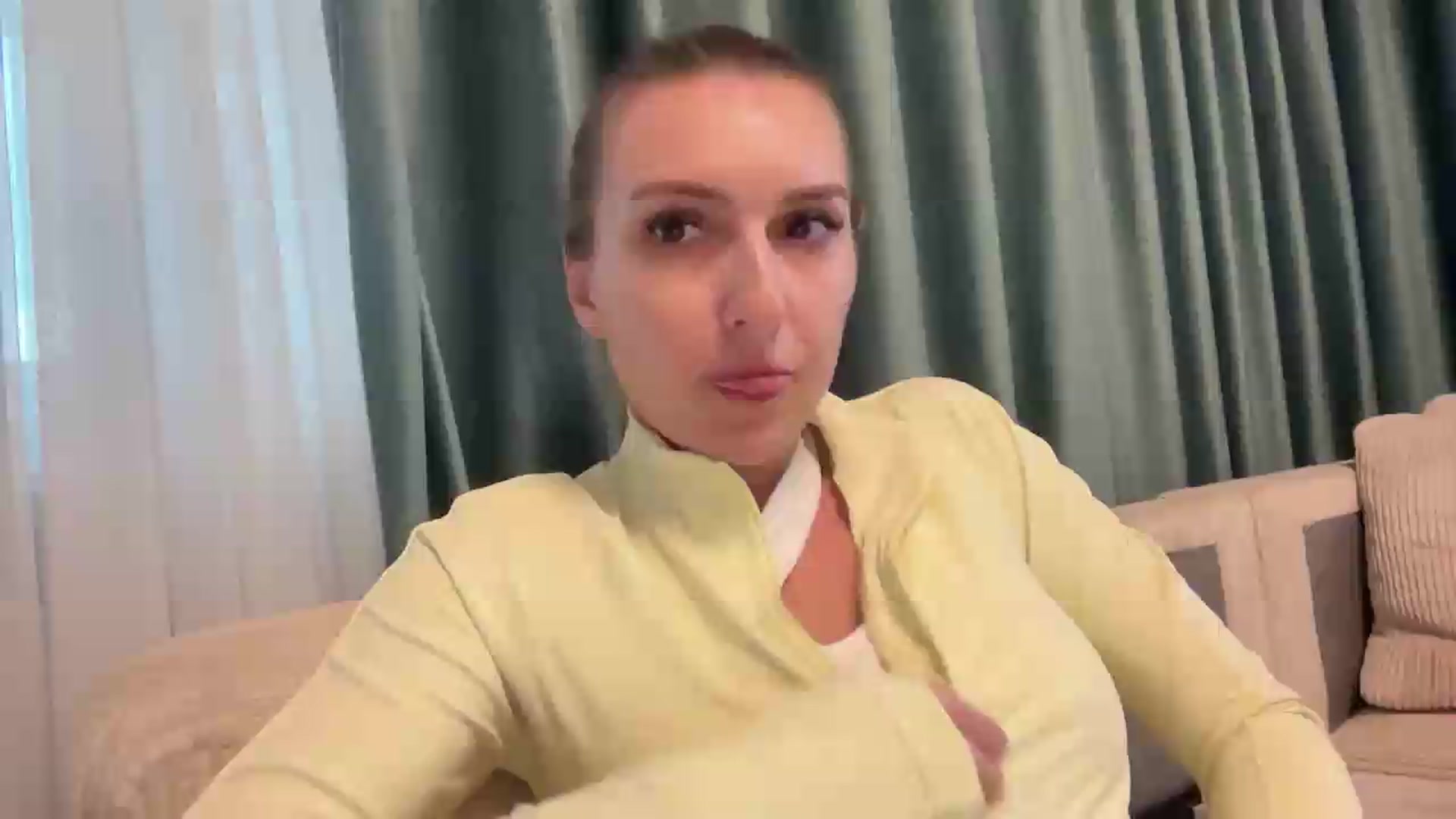 Gallery image thumbnail from PUJIE's myfreecams stream on, 05/12/2026, 16:28 image 3 of 20
