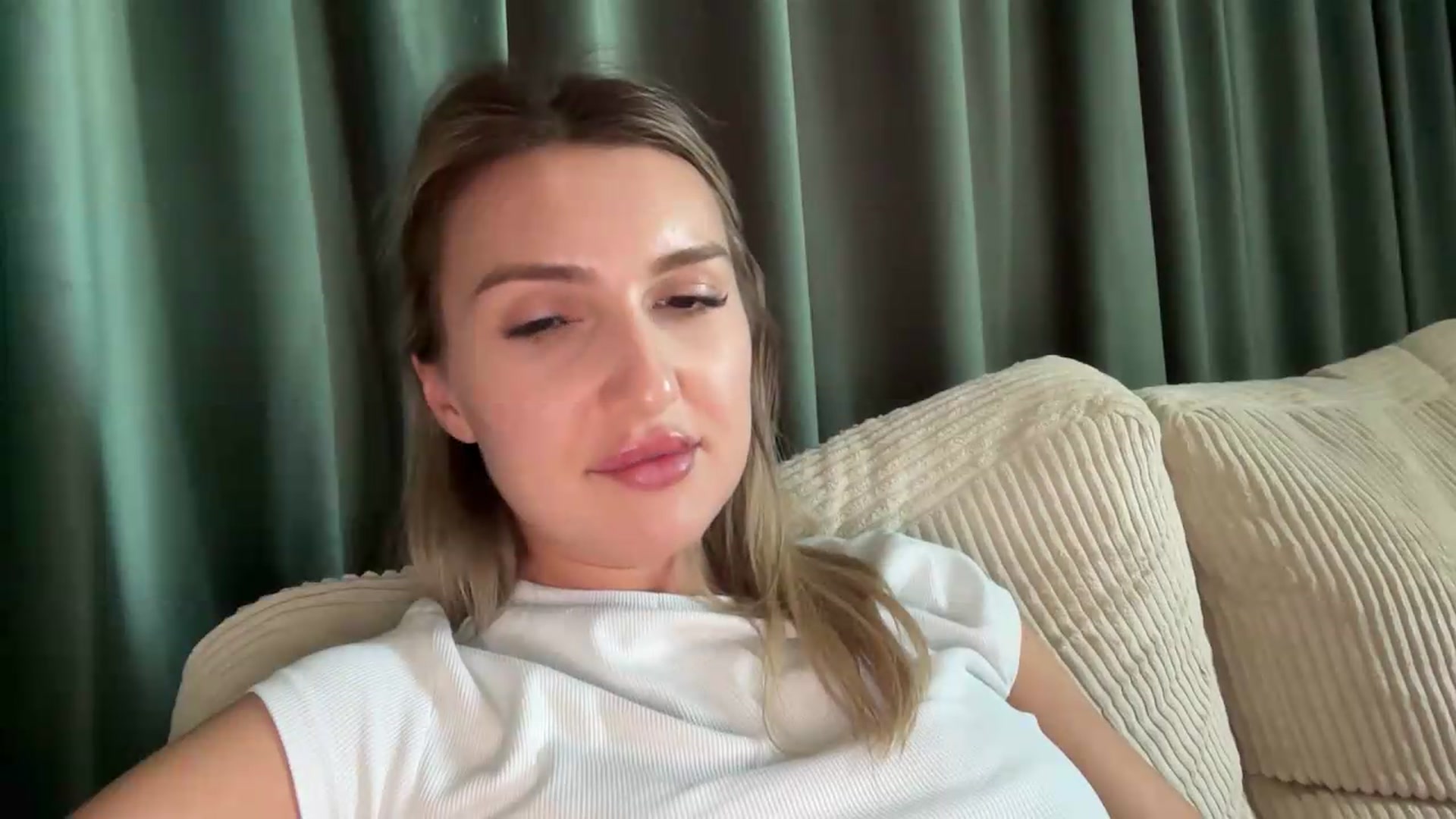 Gallery image thumbnail from PUJIE's myfreecams stream on, 05/15/2026, 14:28 image 4 of 20