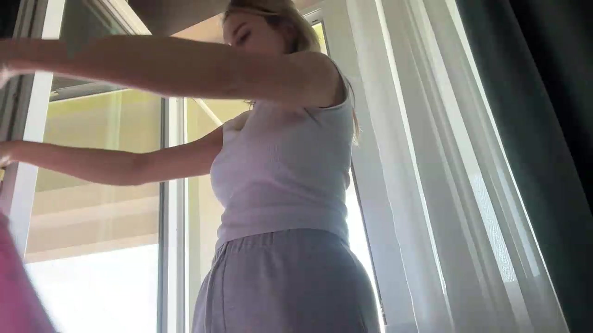 Gallery image thumbnail from PUJIE's myfreecams stream on, 05/15/2026, 14:28 image 19 of 20