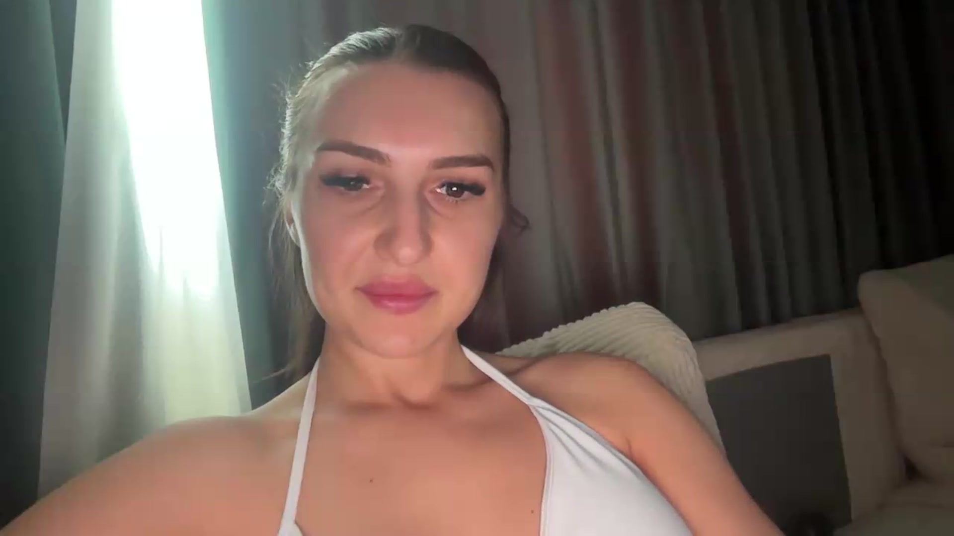Gallery image thumbnail from PUJIE's myfreecams stream on, 05/23/2026, 11:25 image 8 of 20