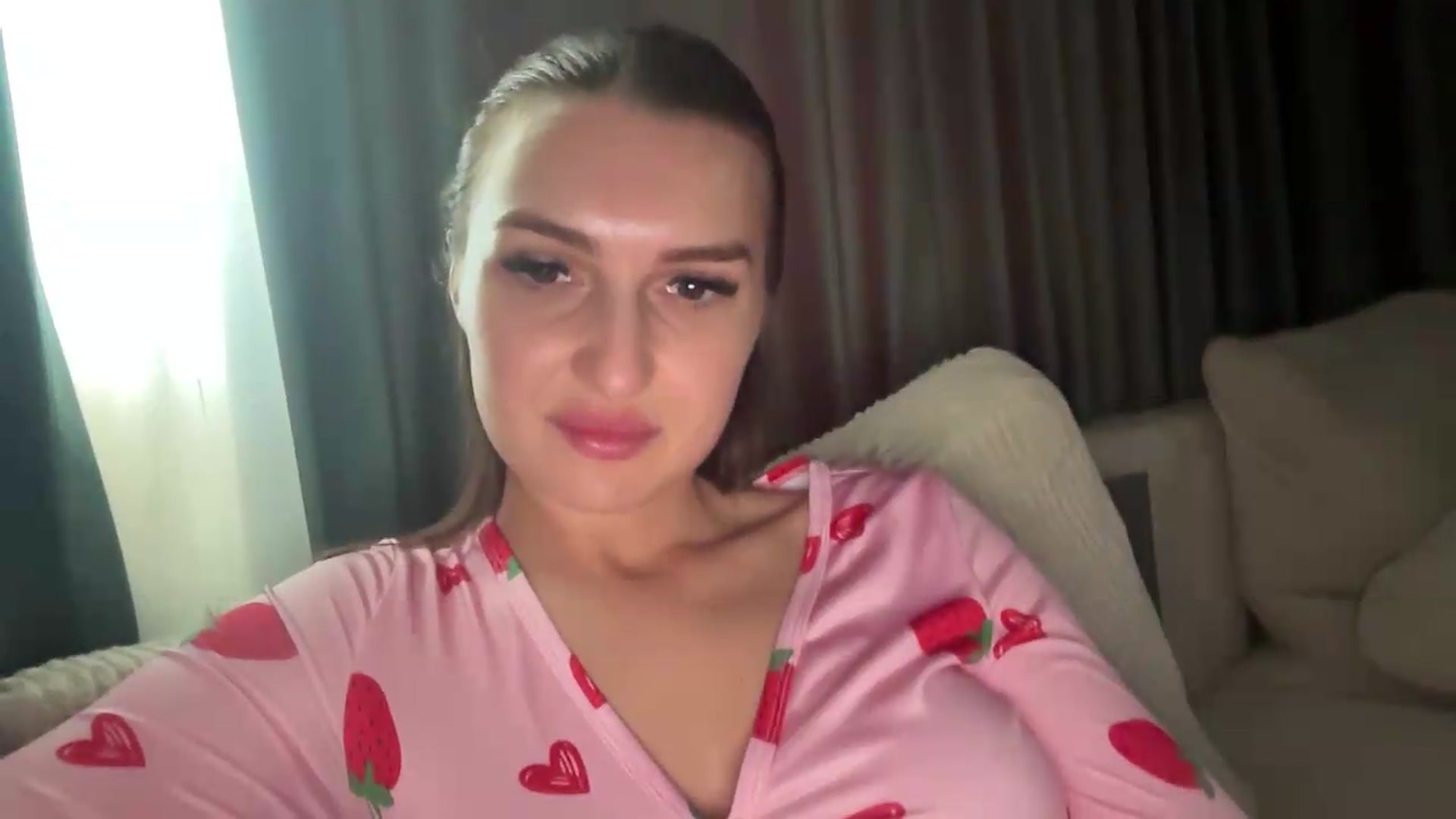 Gallery image thumbnail from PUJIE's myfreecams stream on, 05/23/2026, 12:16 image 14 of 20