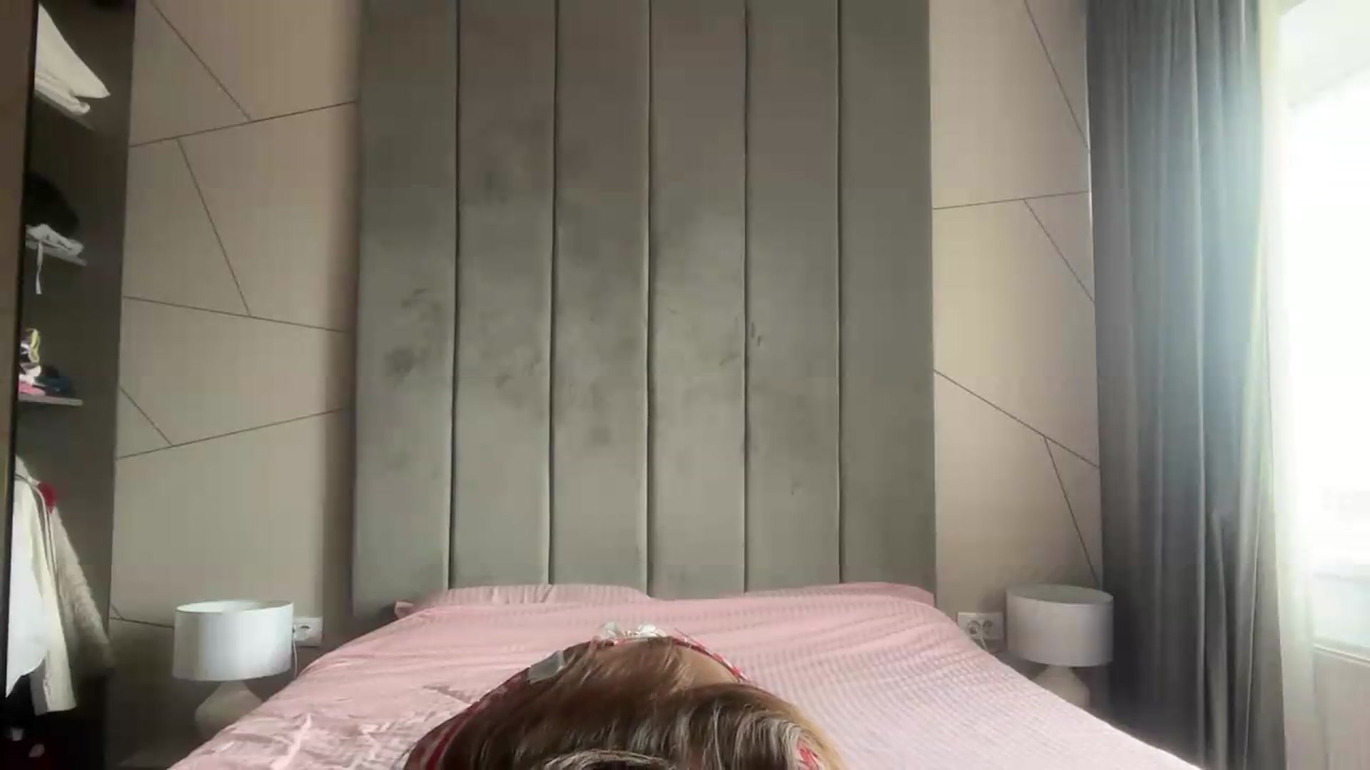 Gallery image thumbnail from PUJIE's myfreecams stream on, 05/31/2026, 12:33 image 13 of 20