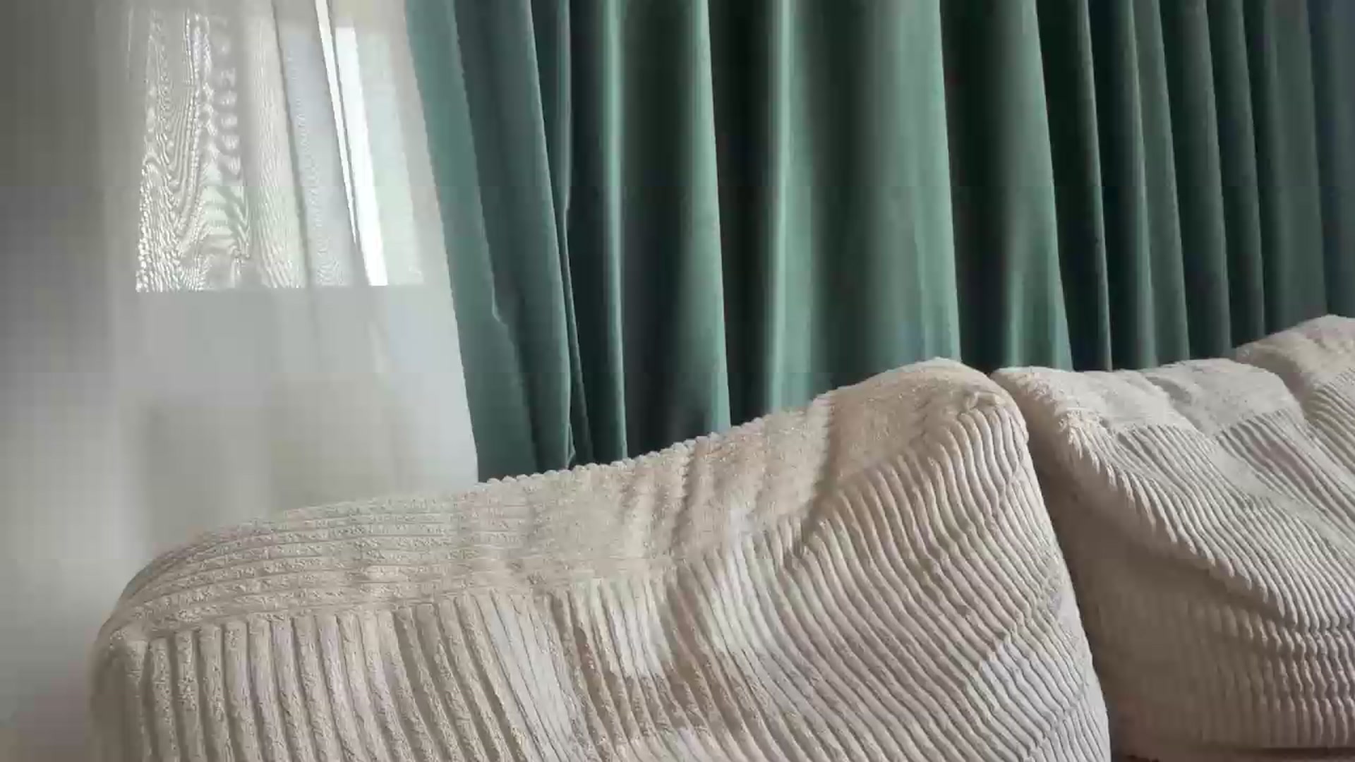Gallery image thumbnail from PUJIE's myfreecams stream on, 06/08/2026, 15:51 image 6 of 20