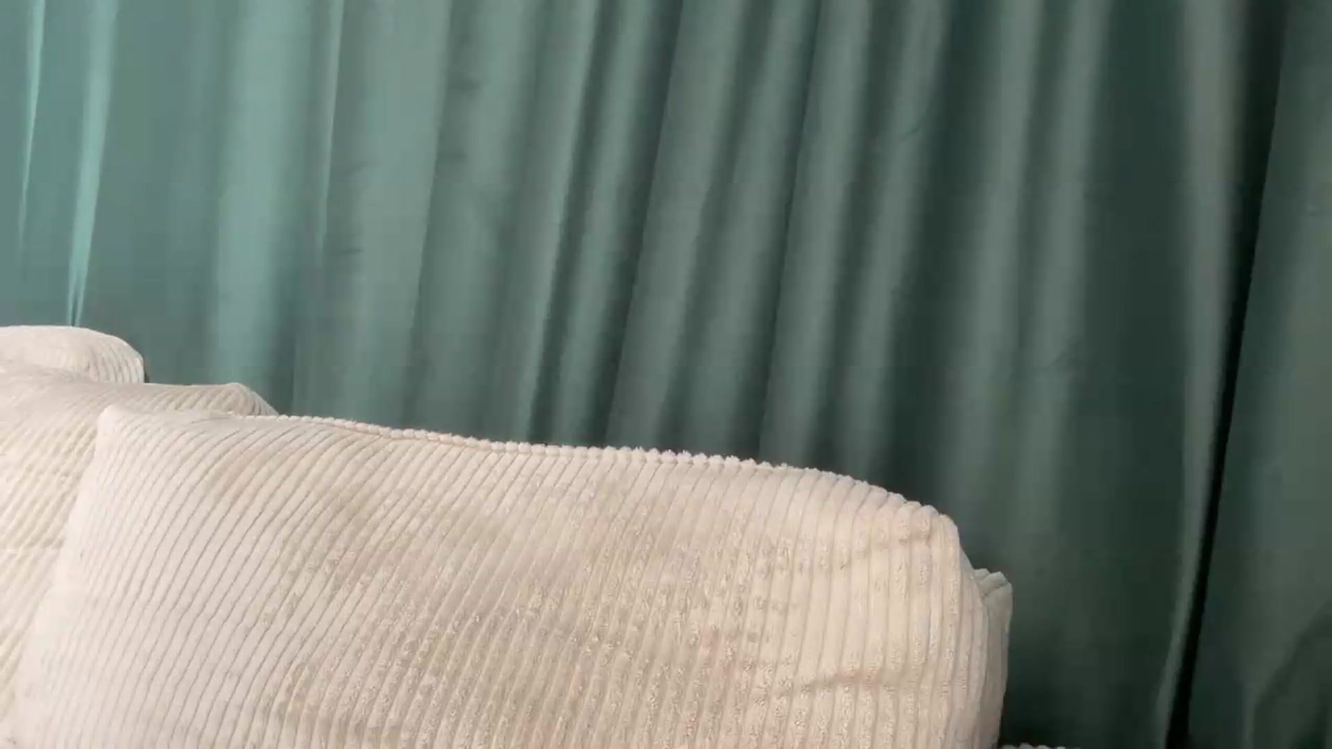 Gallery image thumbnail from PUJIE's myfreecams stream on, 06/26/2026, 14:31 image 19 of 20
