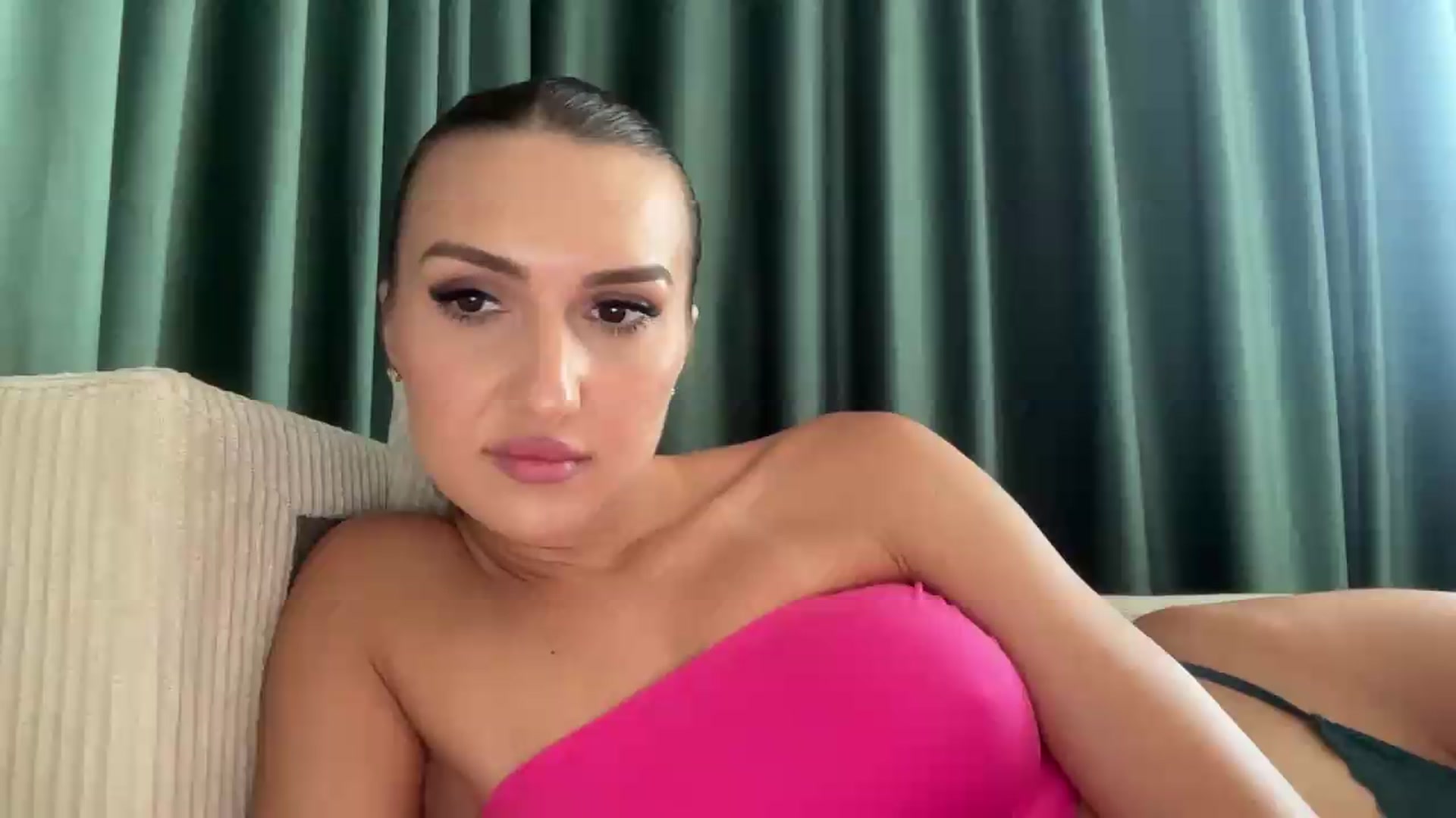 Gallery image thumbnail from PUJIE's myfreecams stream on, 06/30/2026, 13:53 image 1 of 20
