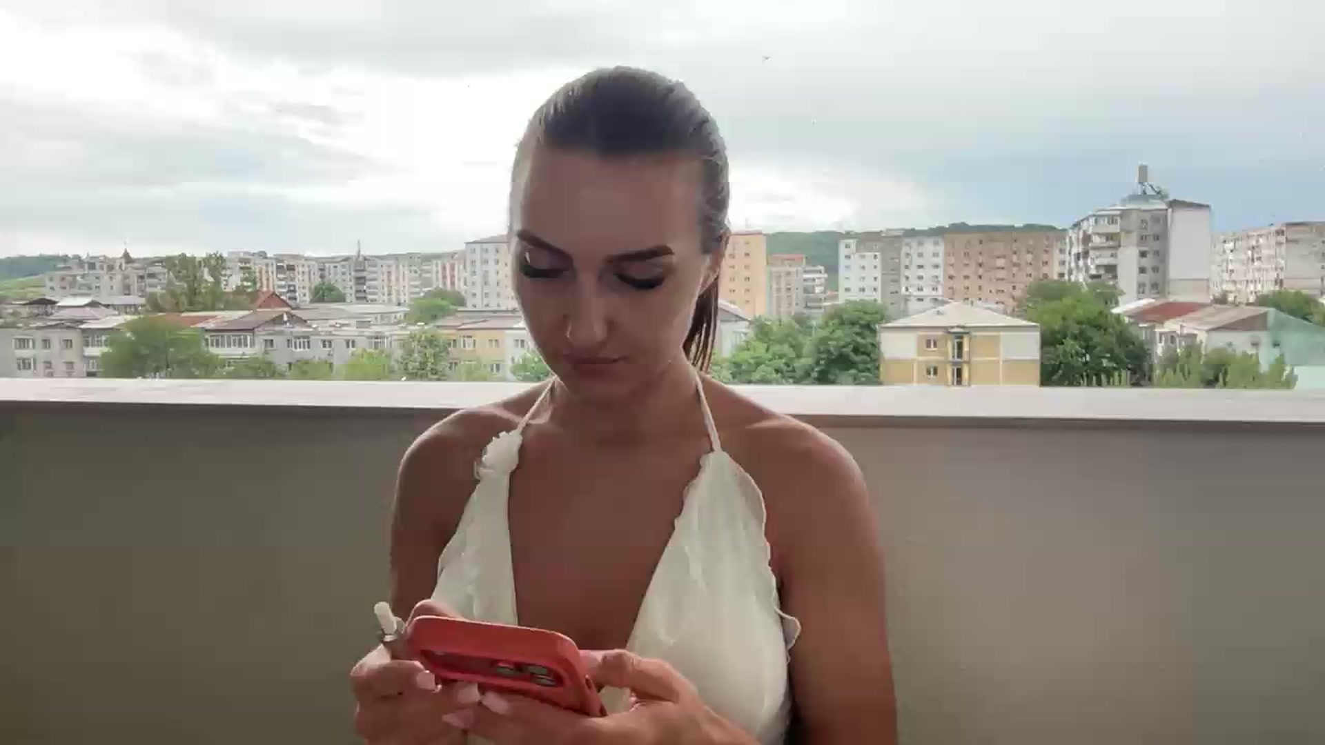 Gallery image thumbnail from PUJIE's myfreecams stream on, 07/09/2026, 14:27 image 17 of 20