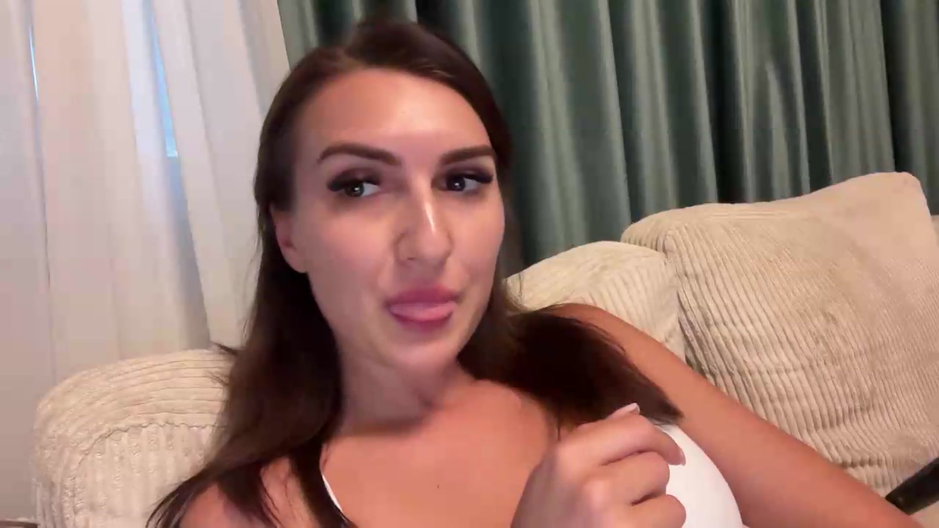Gallery image thumbnail from PUJIE's myfreecams stream on, 07/09/2026, 18:02 image 4 of 20