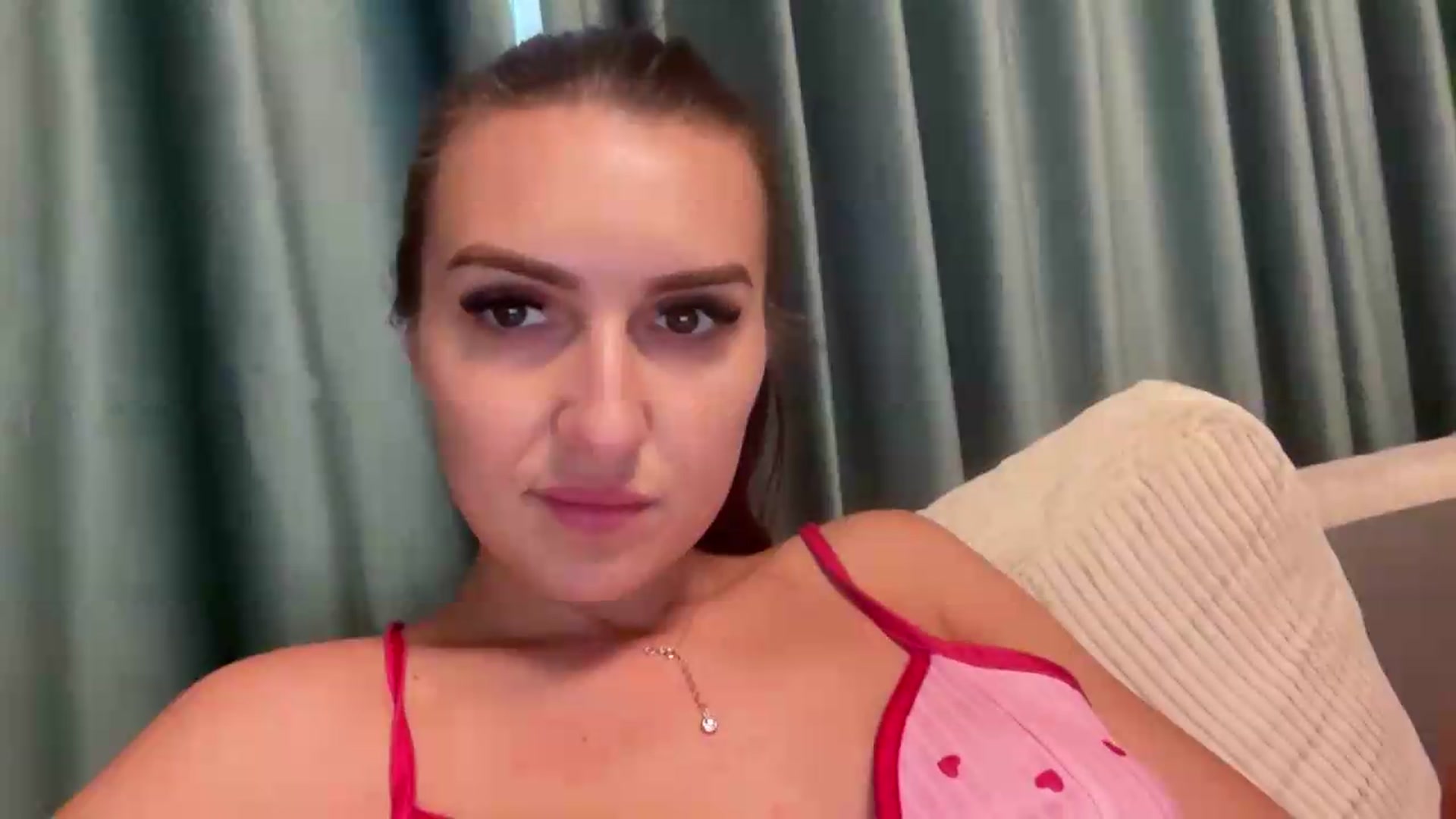 Gallery image thumbnail from PUJIE's myfreecams stream on, 08/01/2026, 11:19 image 8 of 20