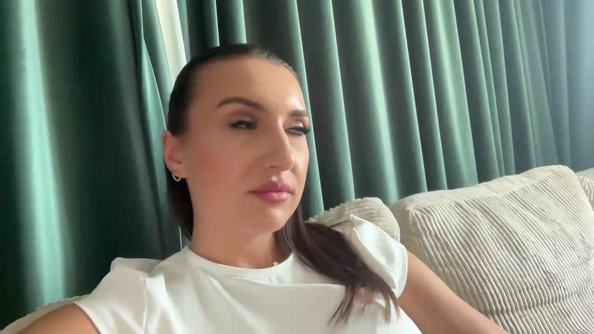 Gallery image thumbnail from PUJIE's myfreecams stream on, 08/06/2026, 11:22 image 17 of 20