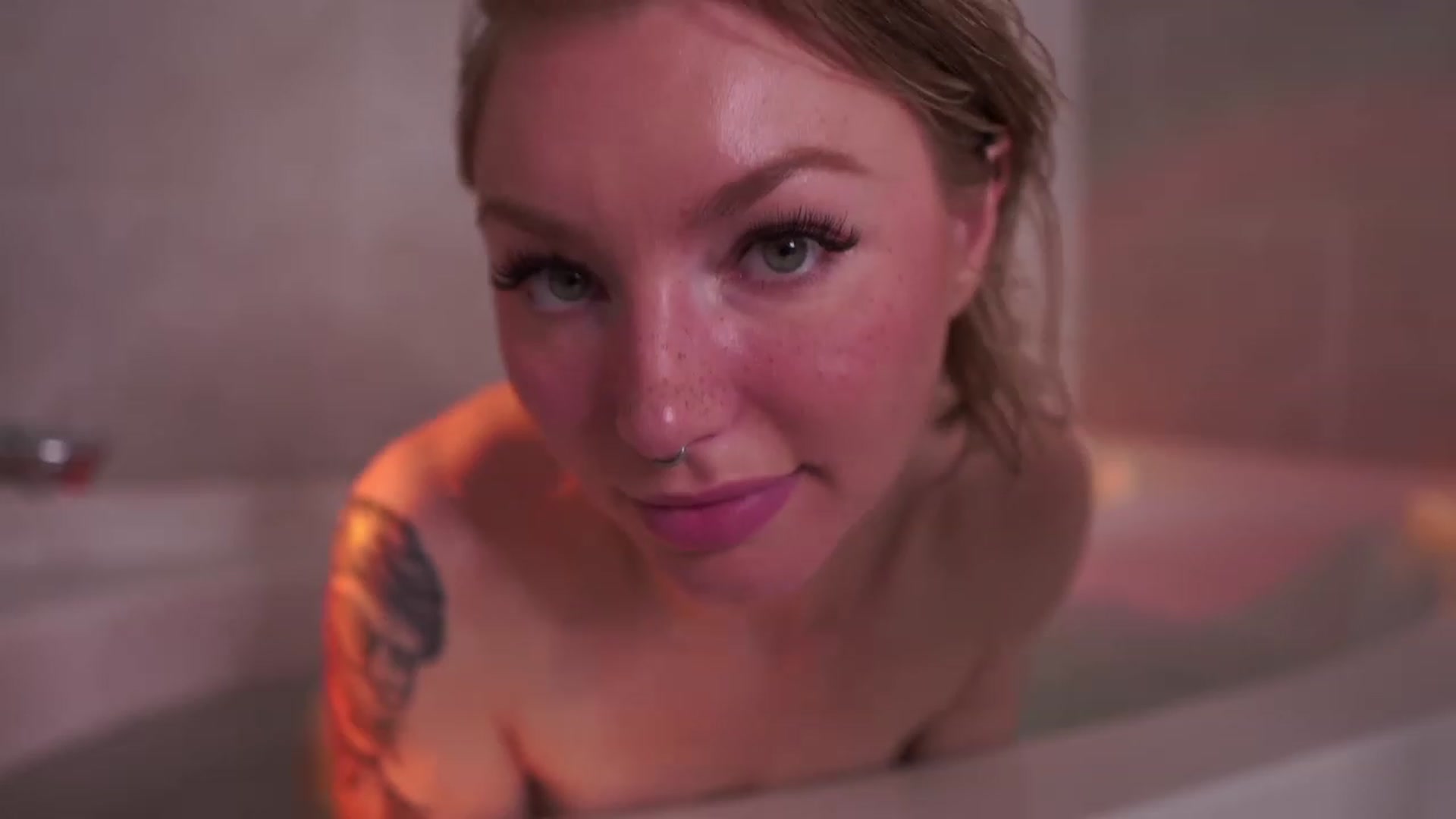 Gallery image thumbnail from Paige's myfreecams stream on, 12/03/2022, 05:29 image 19 of 20