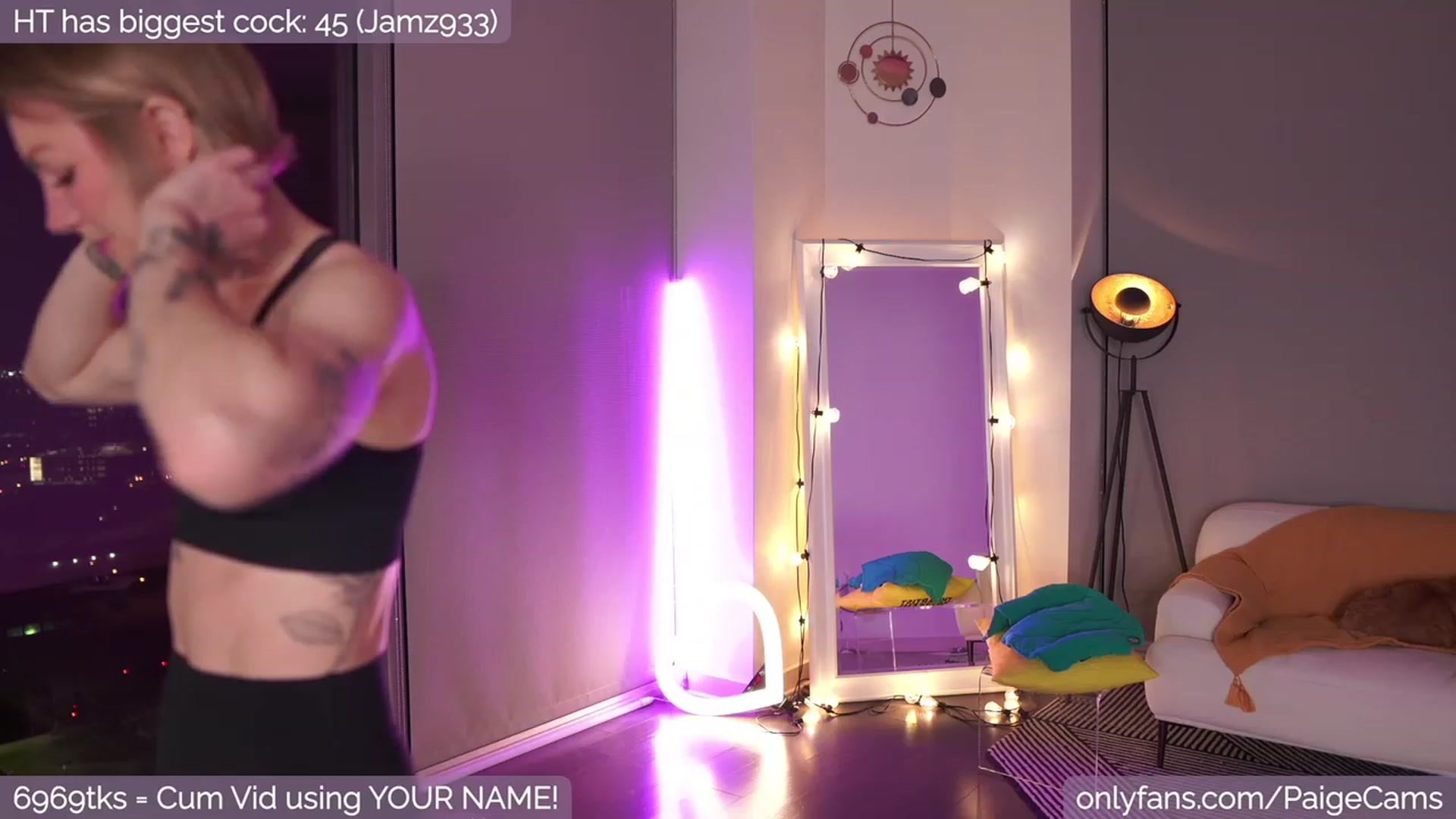 Gallery image thumbnail from Paige's myfreecams stream on, 12/12/2022, 03:47 image 5 of 20