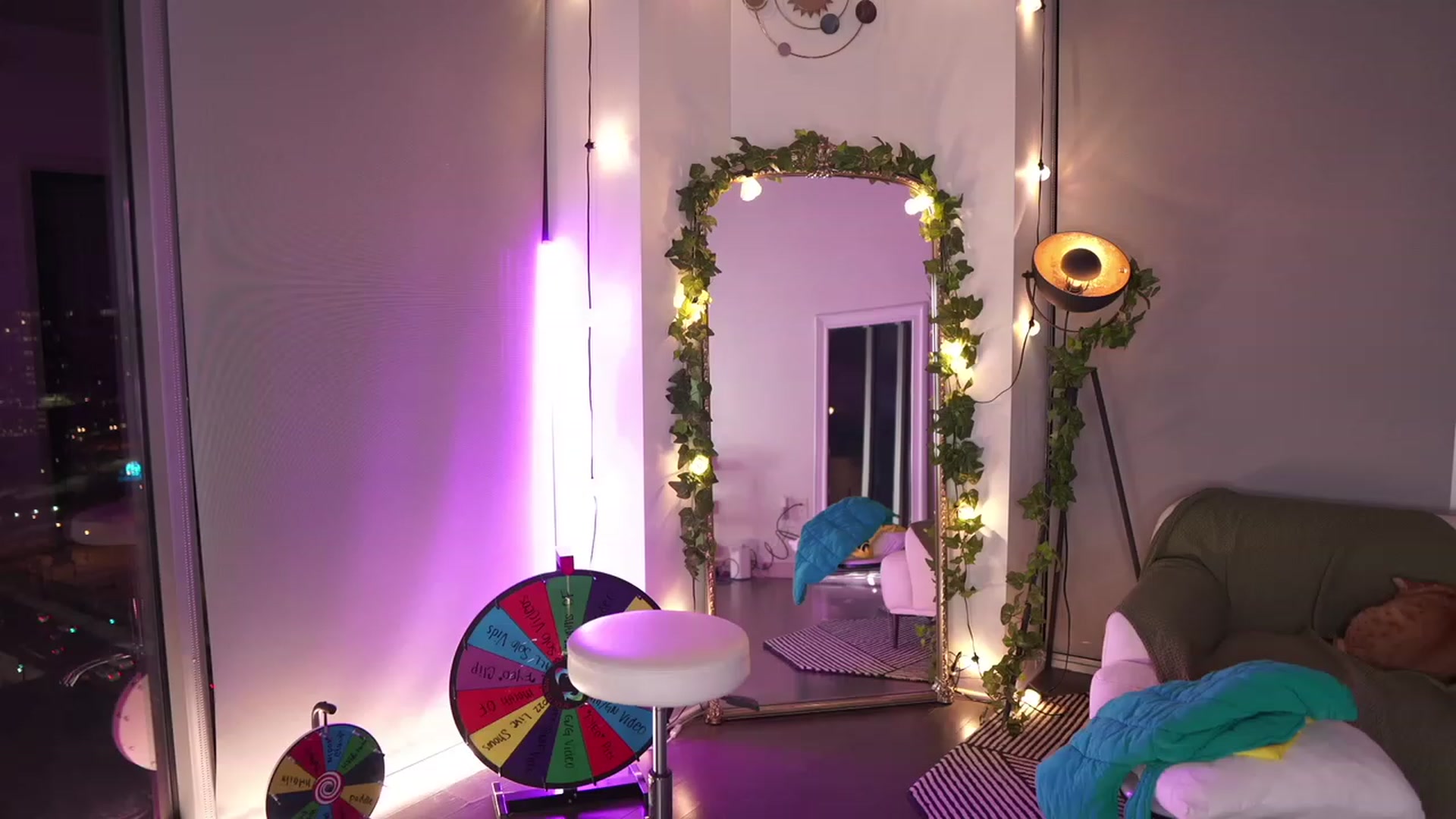 Gallery image thumbnail from Paige's myfreecams stream on, 01/22/2023, 04:06 image 12 of 20