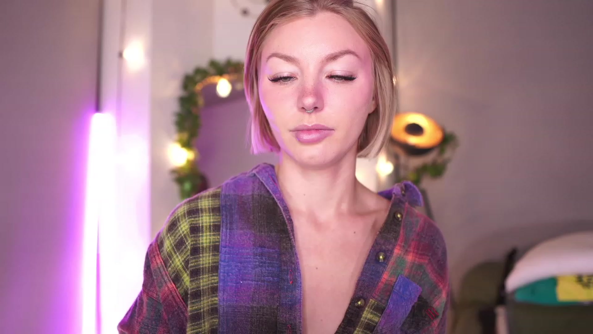 Gallery image thumbnail from Paige's myfreecams stream on, 01/31/2023, 02:28 image 5 of 20