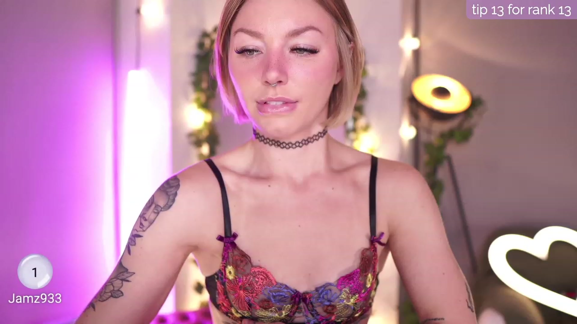 Gallery image thumbnail from Paige's myfreecams stream on, 02/09/2023, 06:30 image 11 of 20