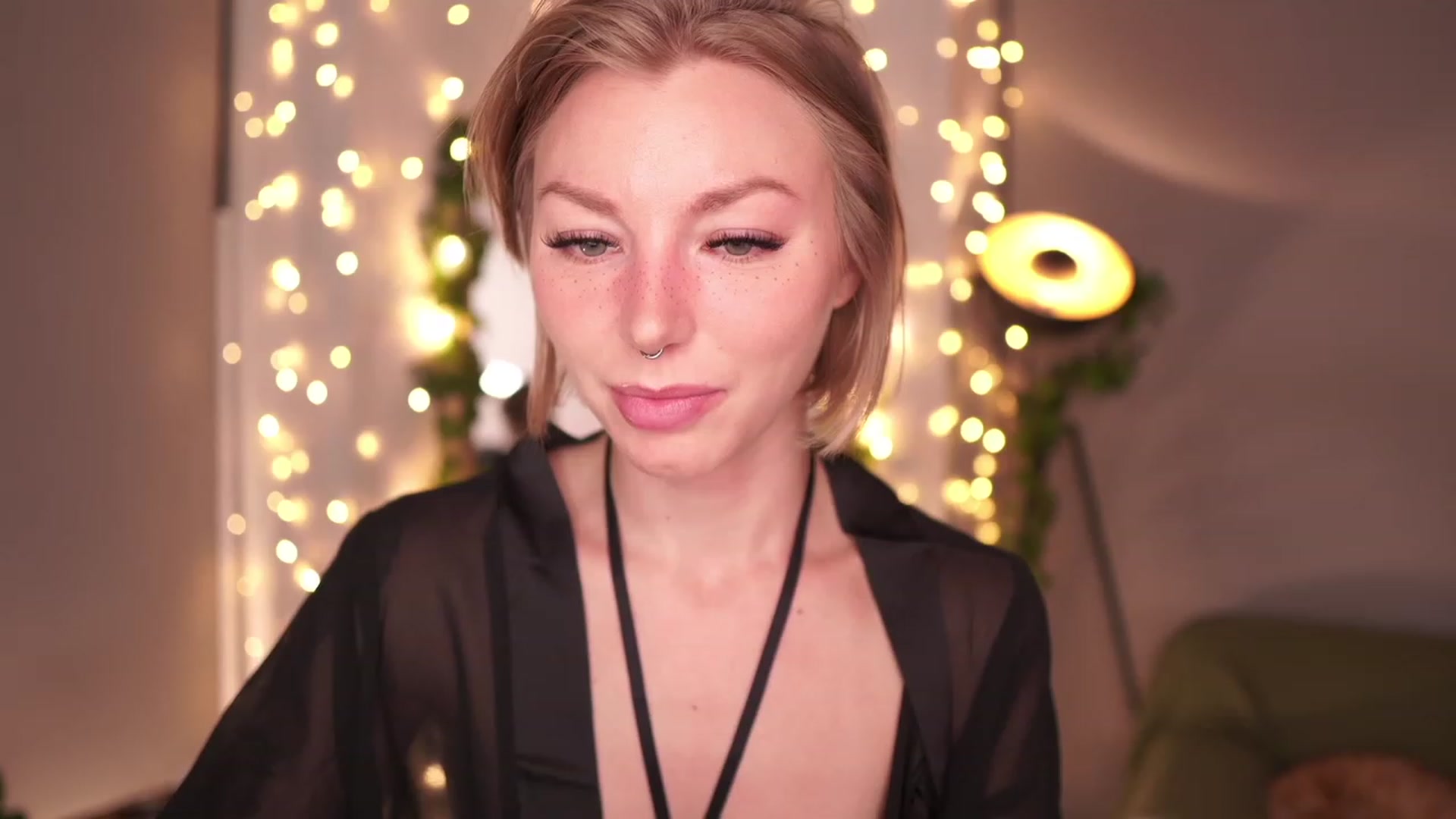 Gallery image thumbnail from Paige's myfreecams stream on, 03/02/2023, 04:48 image 15 of 20