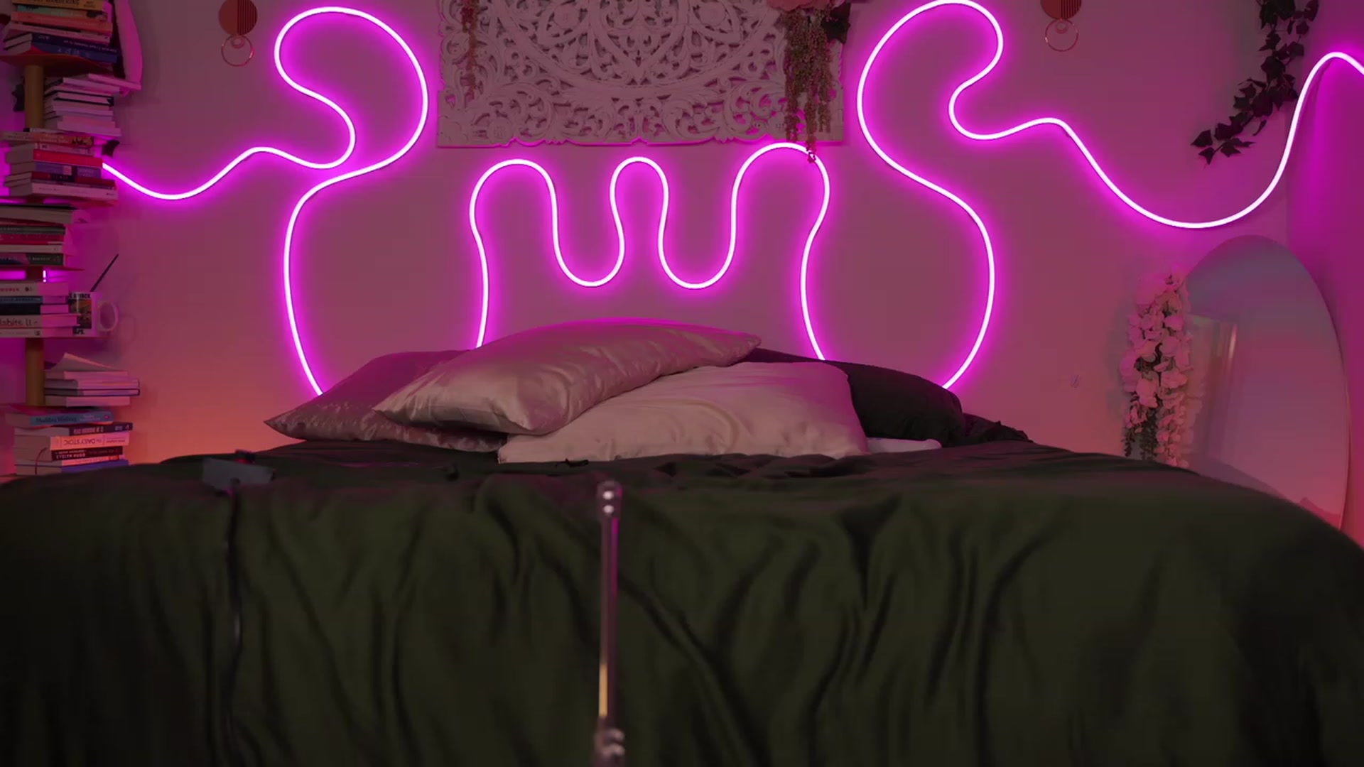 Gallery image thumbnail from Paige's myfreecams stream on, 06/26/2023, 05:08 image 17 of 20