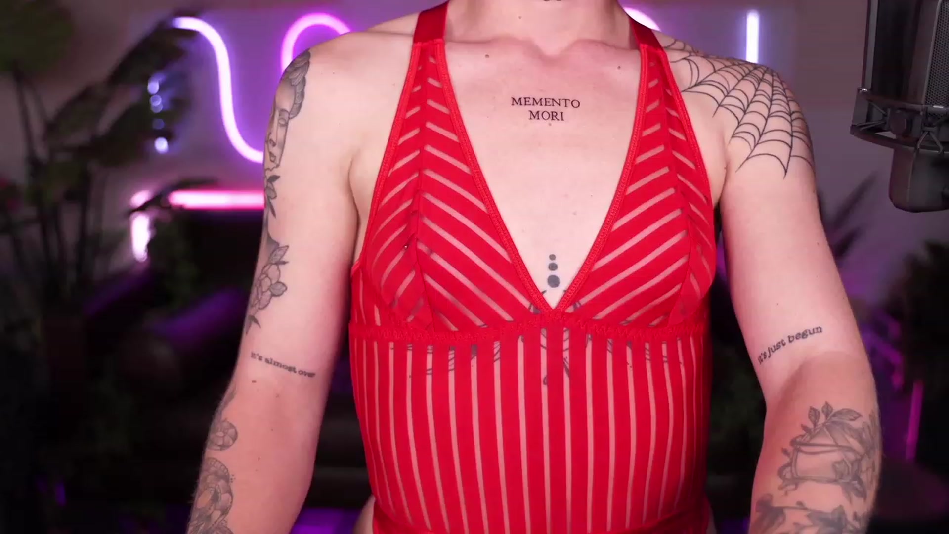 Gallery image thumbnail from Paige's myfreecams stream on, 07/29/2023, 03:06 image 5 of 20